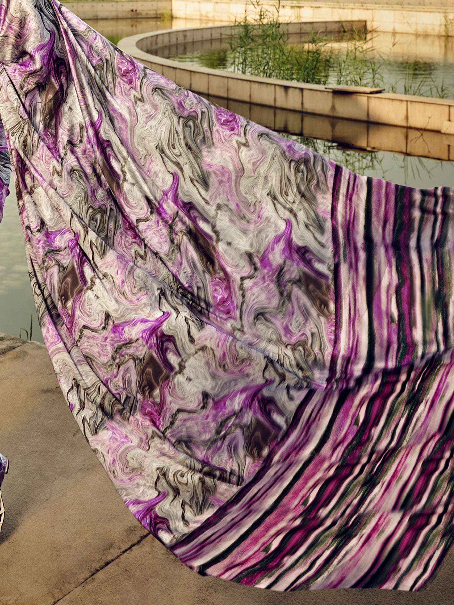 Modern Marble Print Silk Blend Saree - Ressa