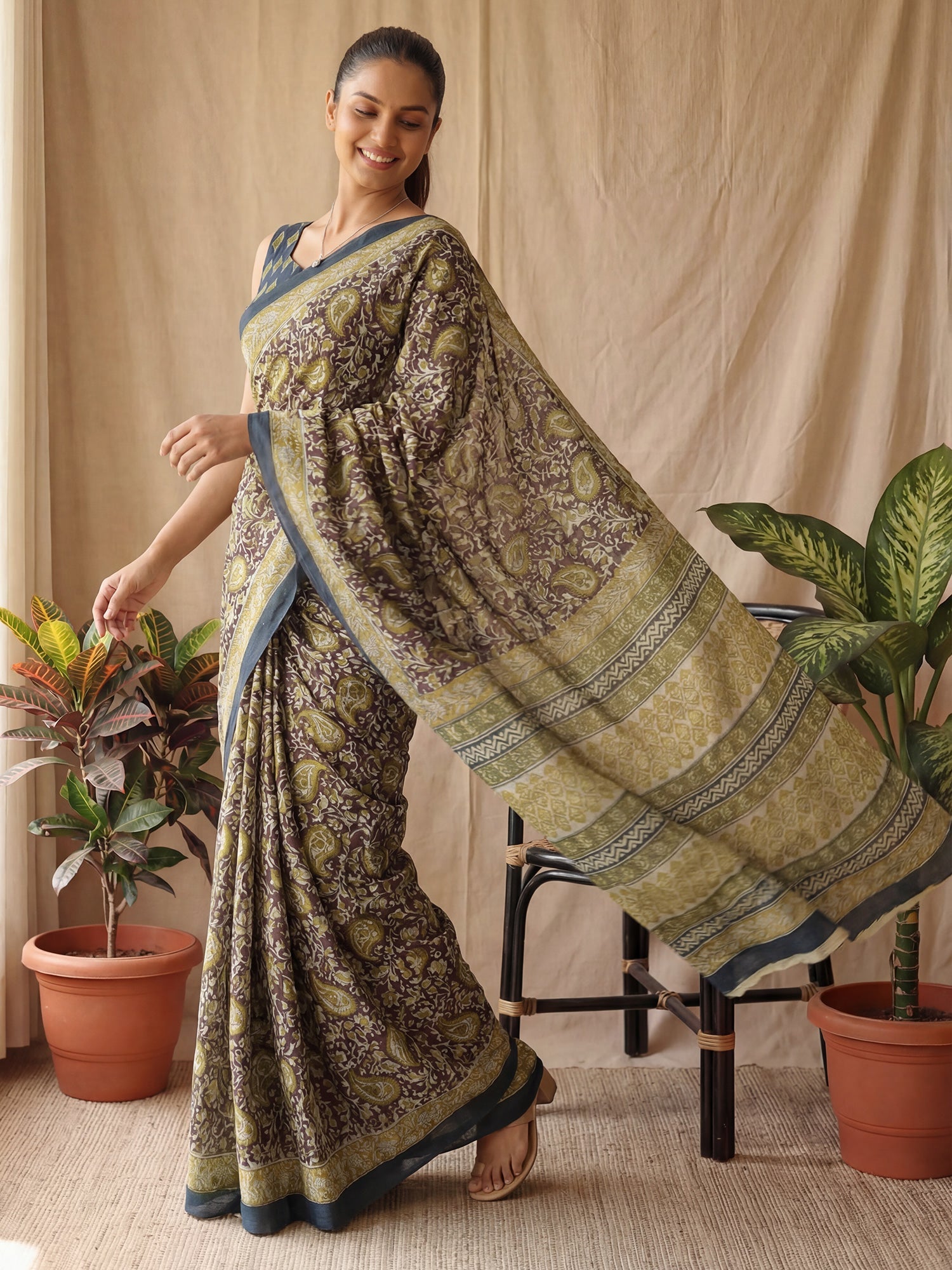 Mulmul Cotton :Ajrakh Block Print Saree - Ressa