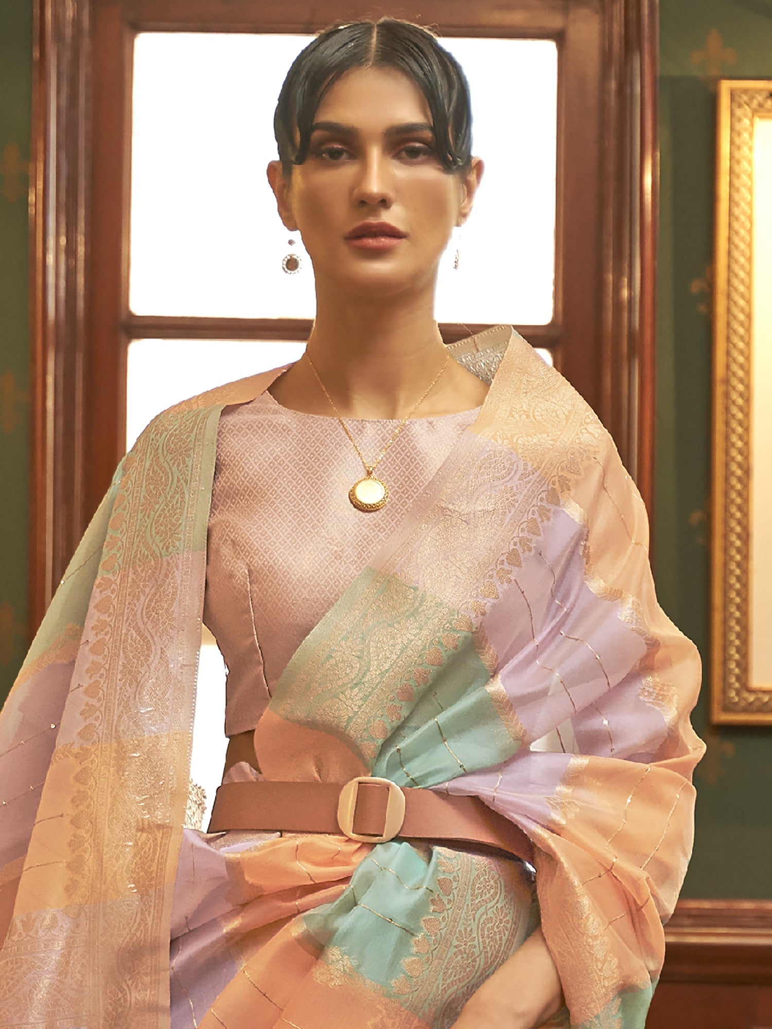 Multicolor Pastel Banarasi Silk Blend Golden Zari Floral Weaving Traditional Border : Blouse Saree - Ressa