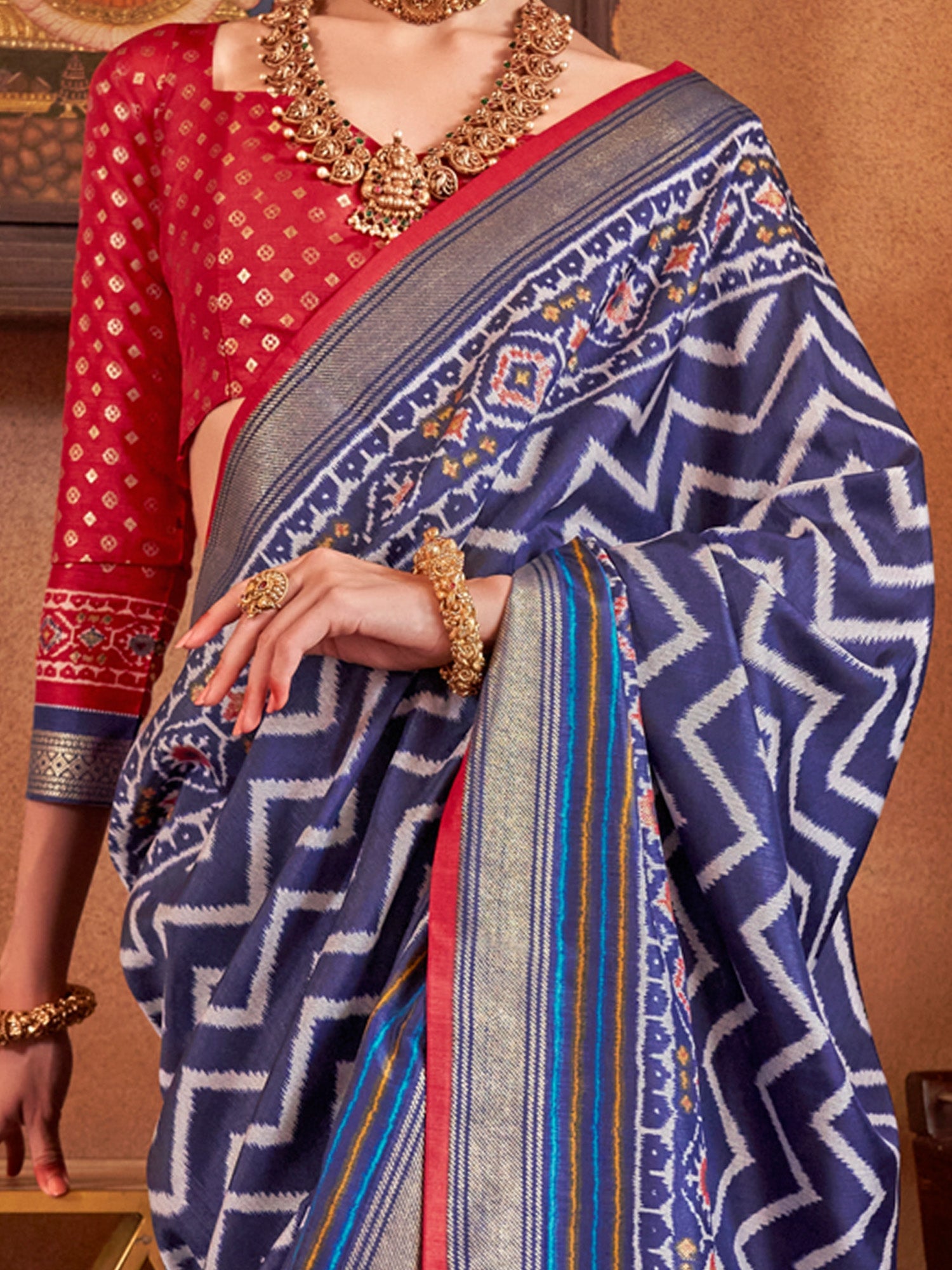 Multicolor : Patola Silk Blend : Woven Motifs : Contrast Blouse Saree - Ressa