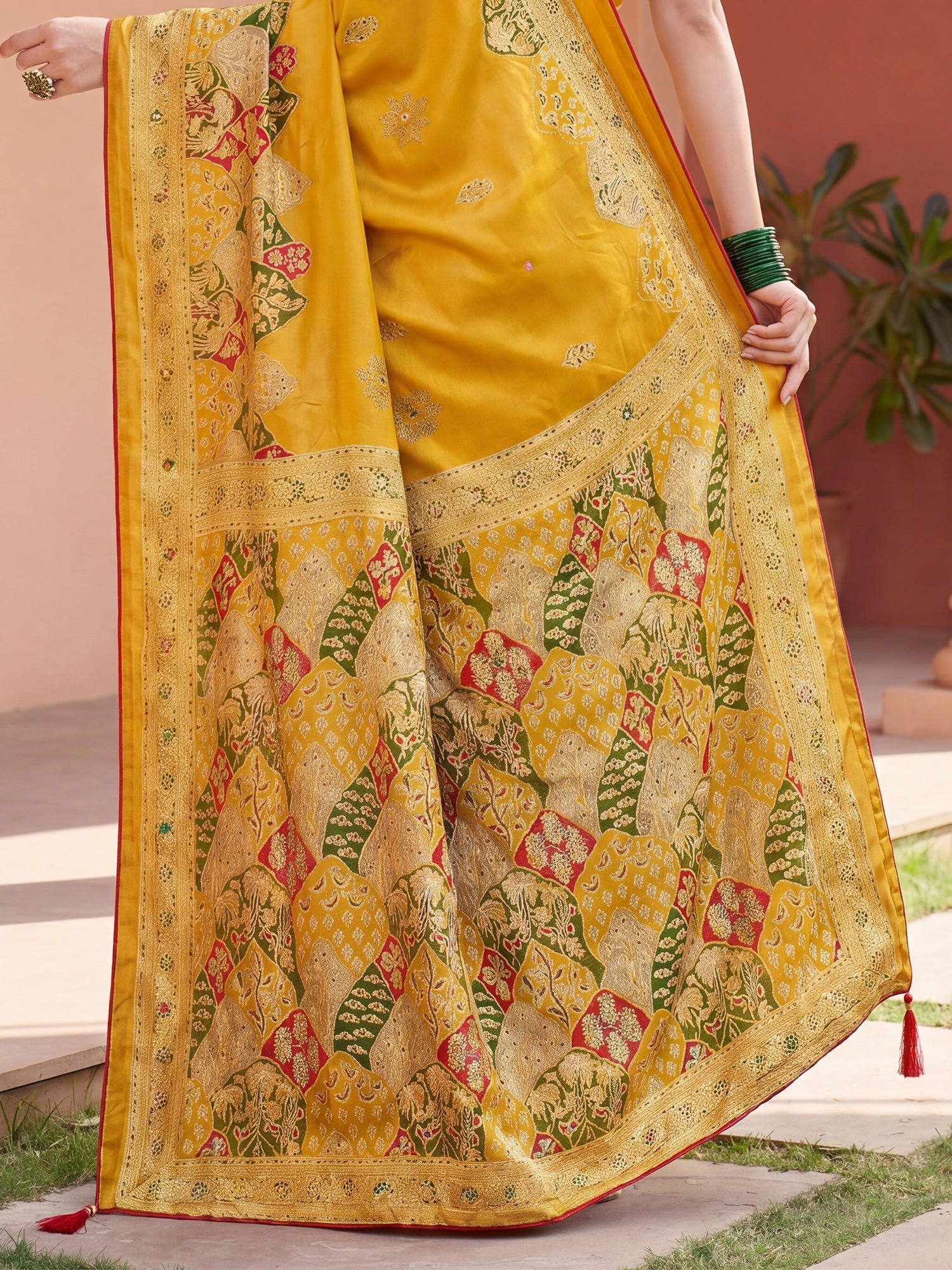 Mustard Yellow Banarasi Silk Blend Saree - Ressa