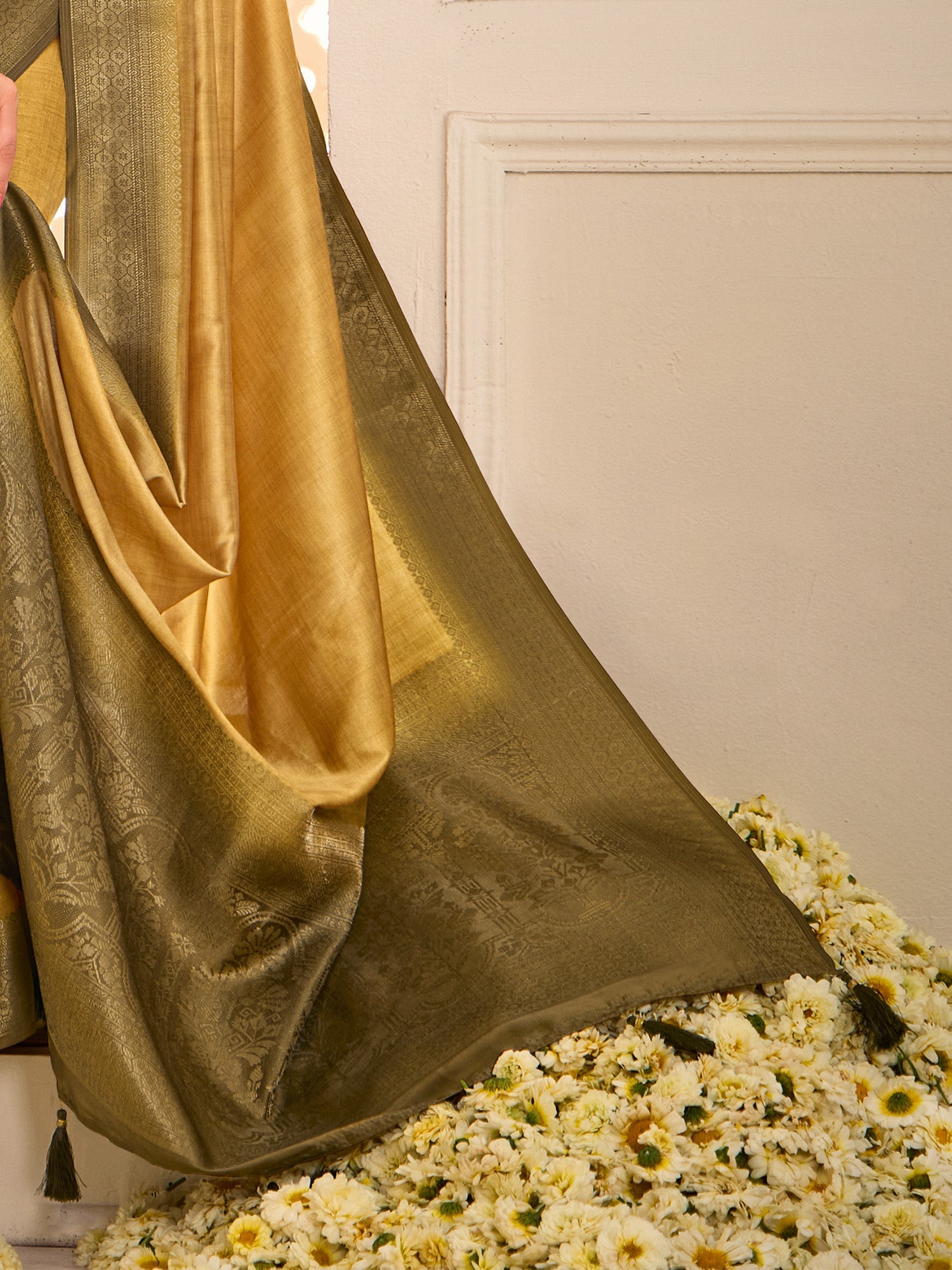 Mustard Yellow Banarasi Silk saree - Ressa