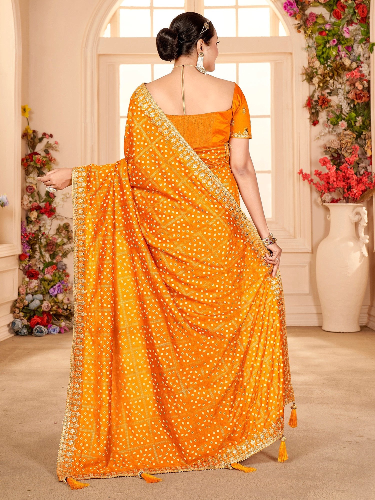 Mustard Yellow Silk Blend Golden Zari Grid Work Embroidered Border Designer Blouse Saree - Ressa