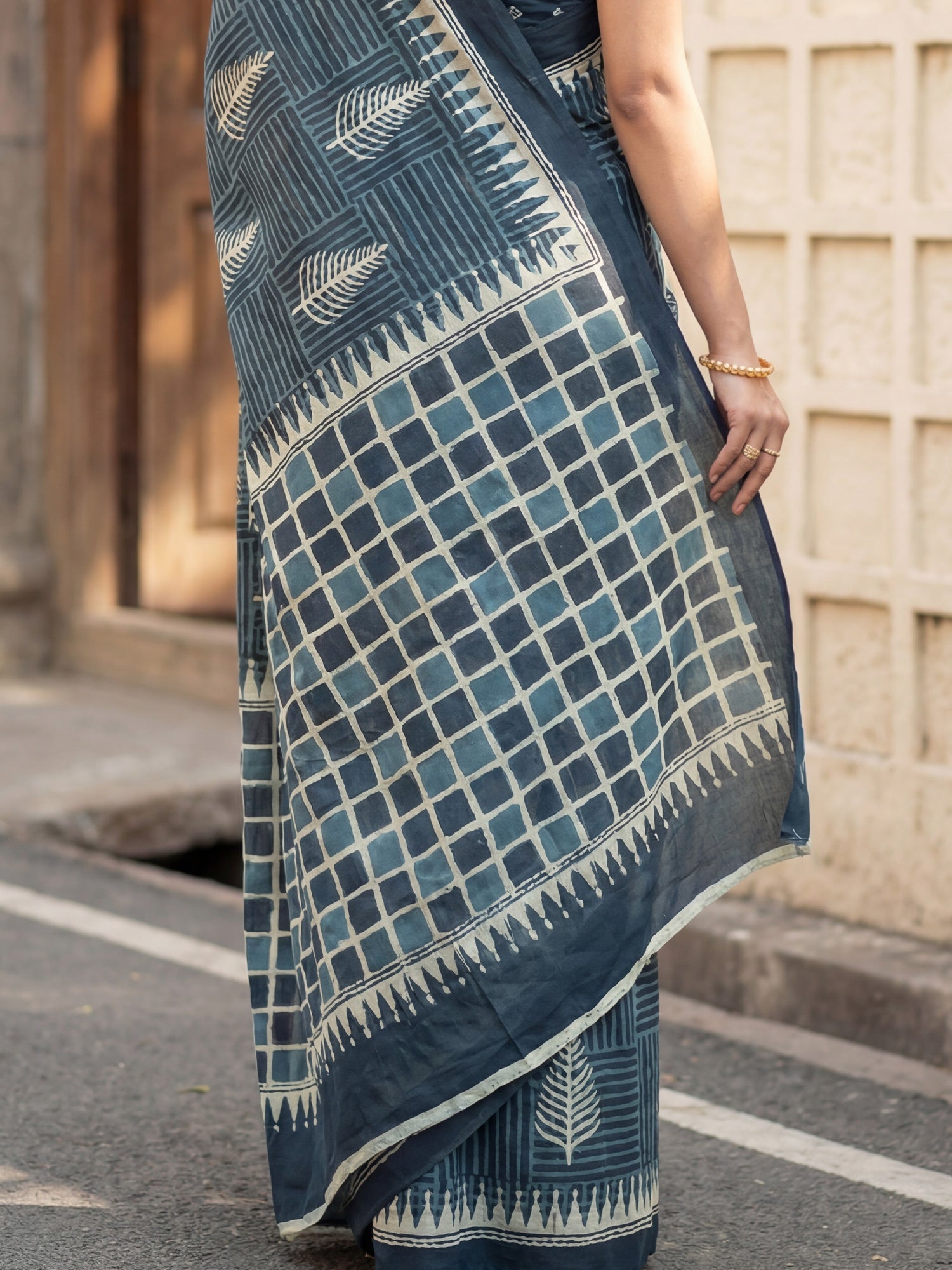Navy Blue Cotton Printed Saree - Ressa