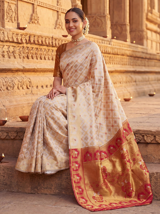 Off-White Banarasi Silk Heritage Zari Weave Saree - Ressa