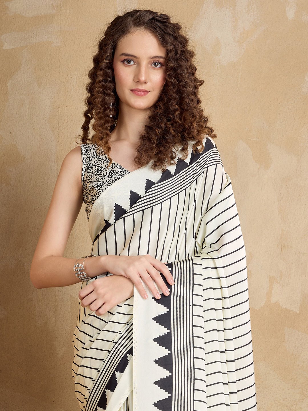 Off-White & Black Geometric Saree - Ressa