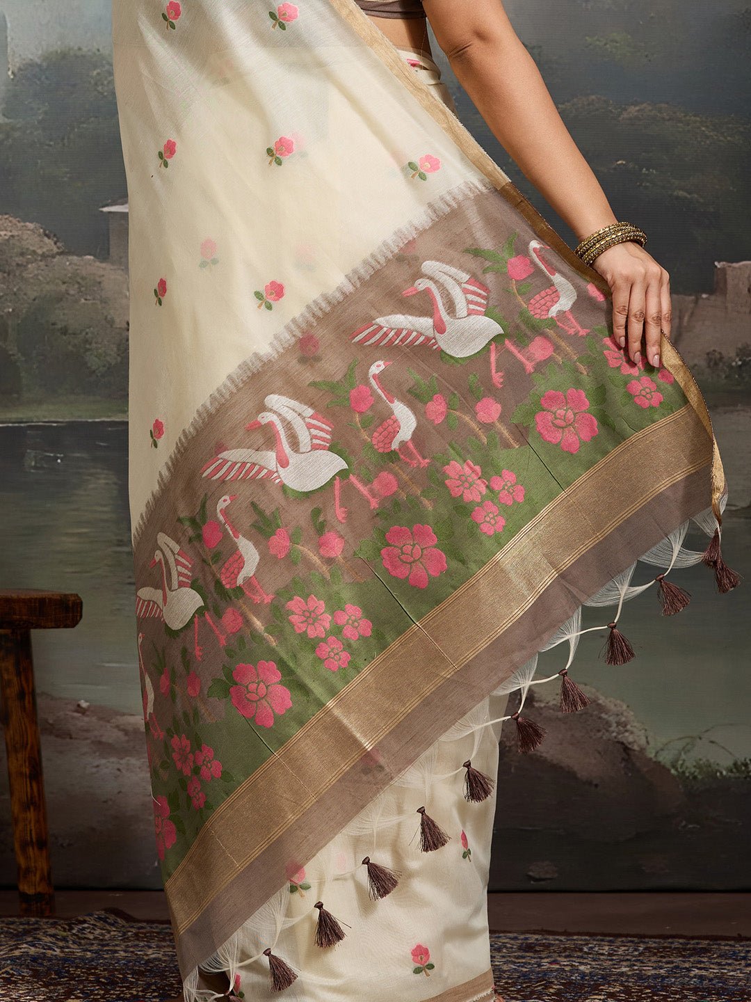 Off White Cotton Woven Printed Saree - Ressa