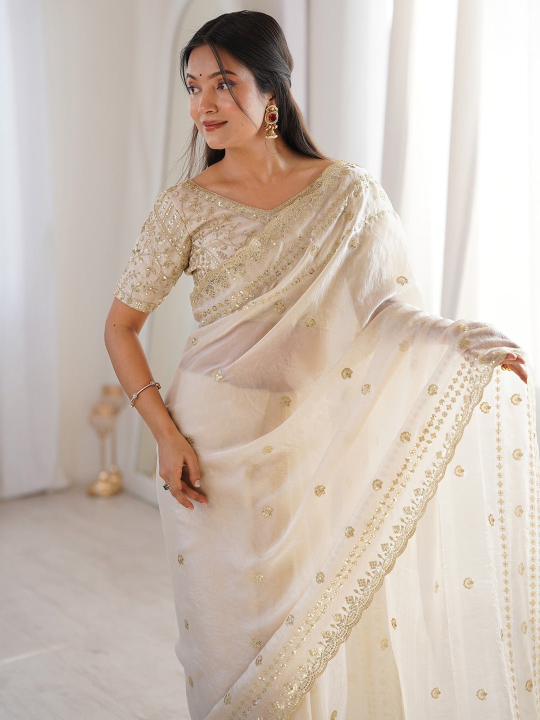 Off-White Emblished Party Wear saree - Ressa