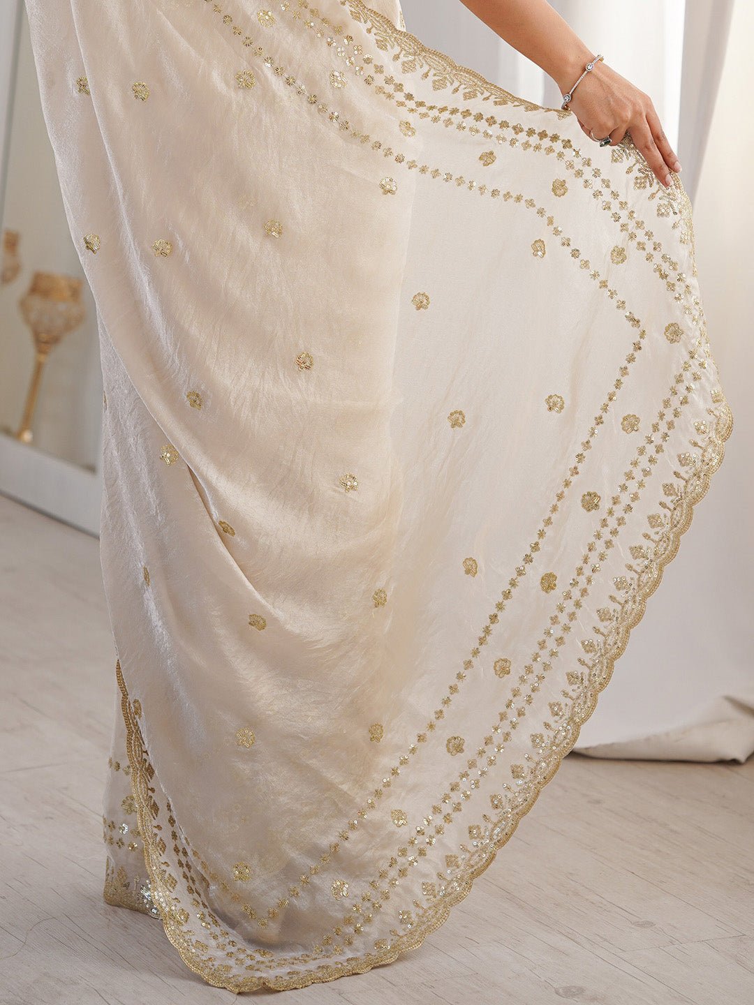 Off-White Emblished Party Wear saree - Ressa