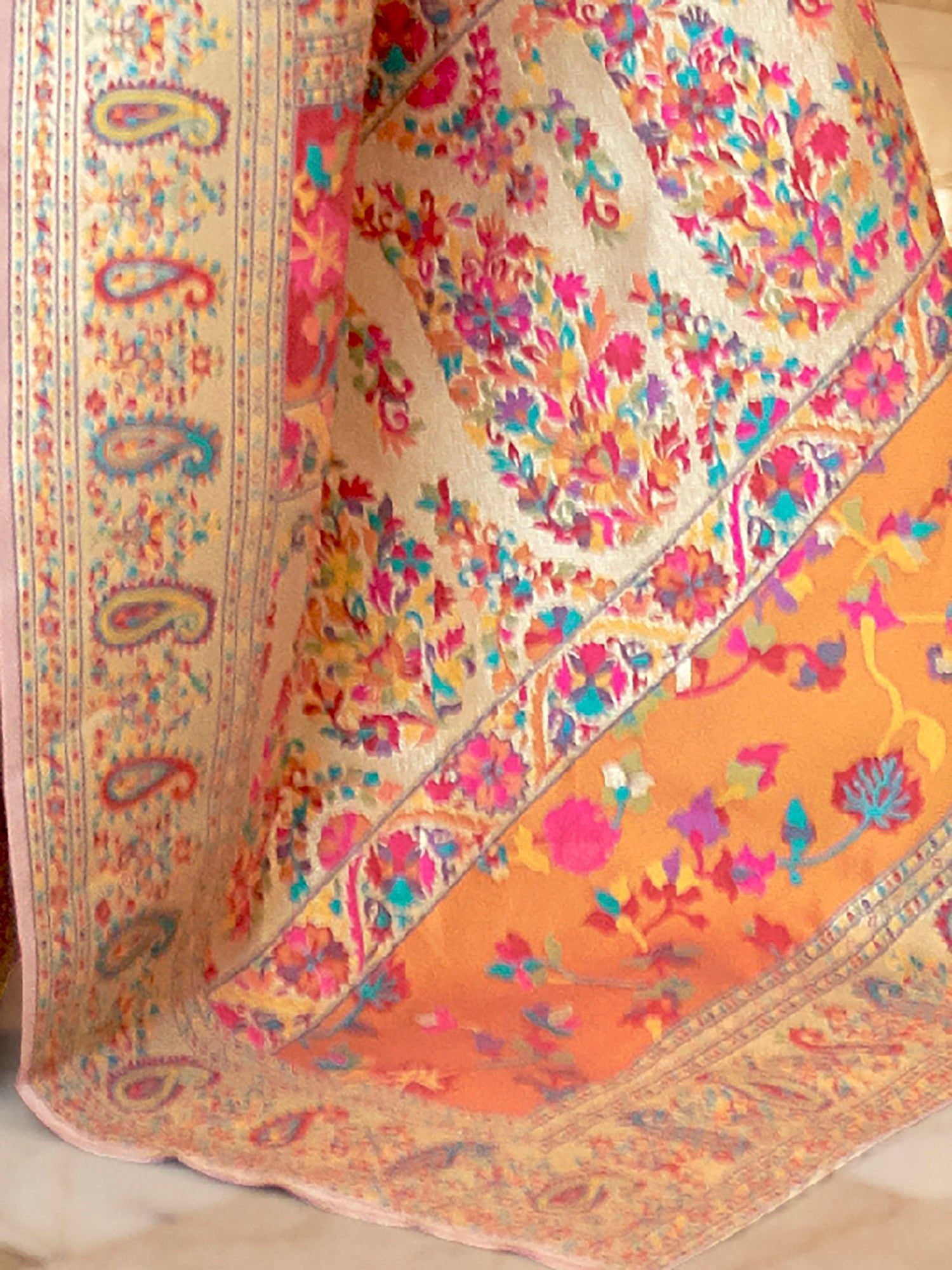 Off white Kashmiri Silk Saree - Ressa