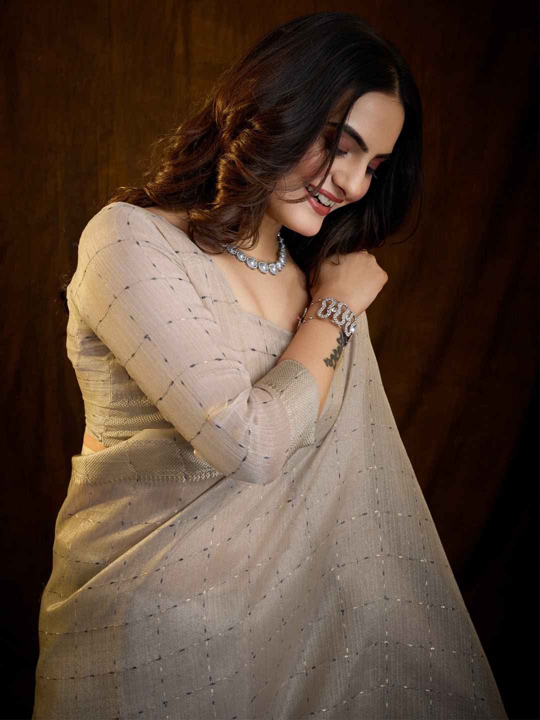 Off-White Linen Blend Banarasi Zari Woven Saree - Ressa