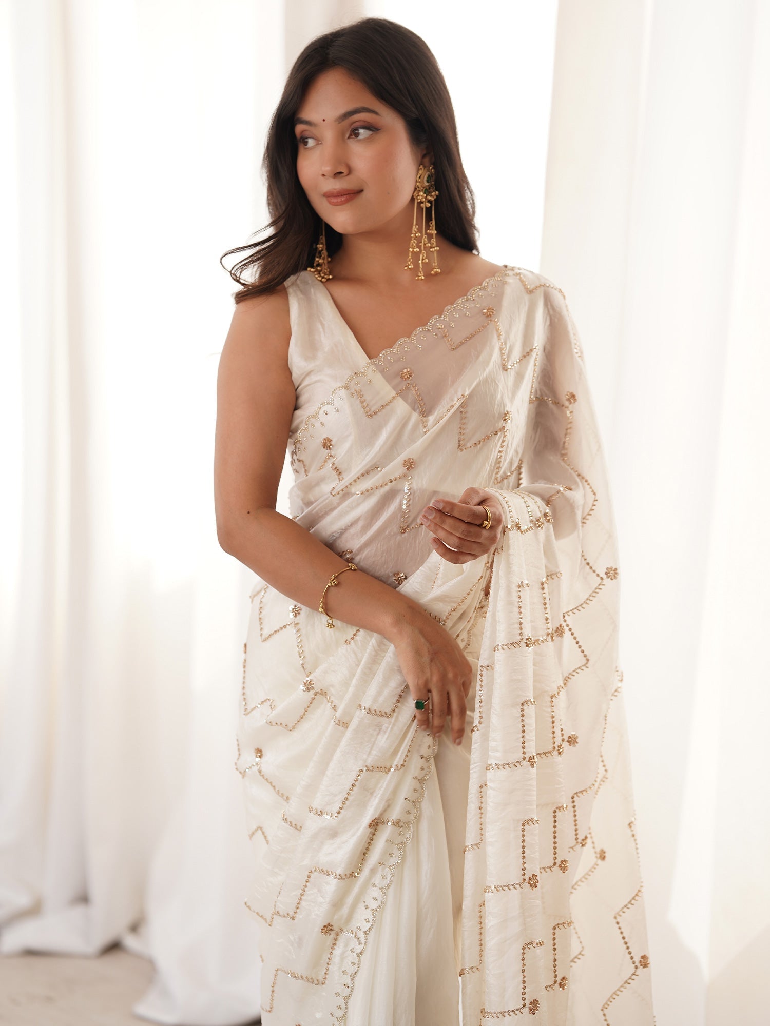 Off-White Organza Saree - Ressa