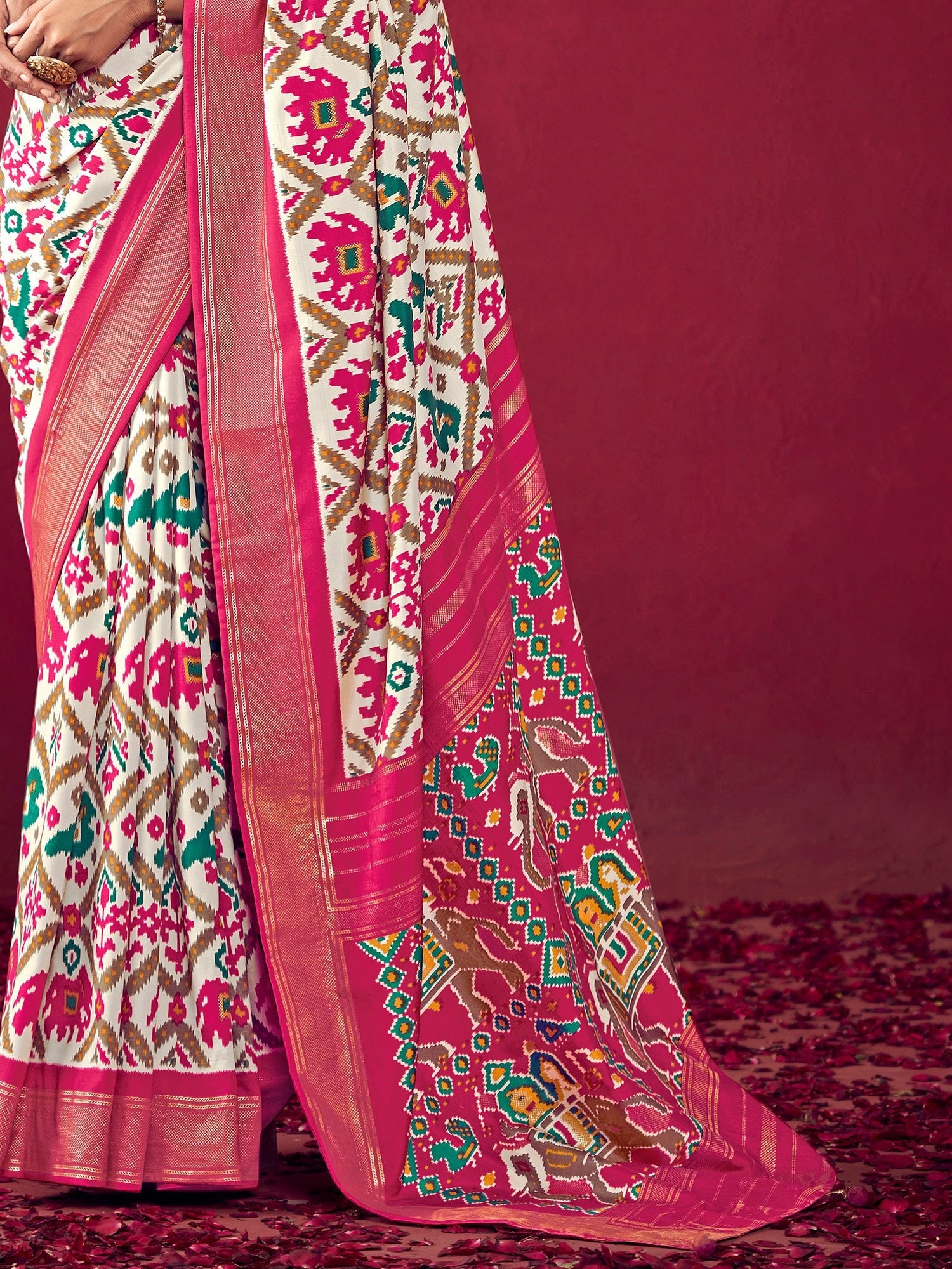 Off-White & Rani Pink Patola Ikat Saree - Ressa