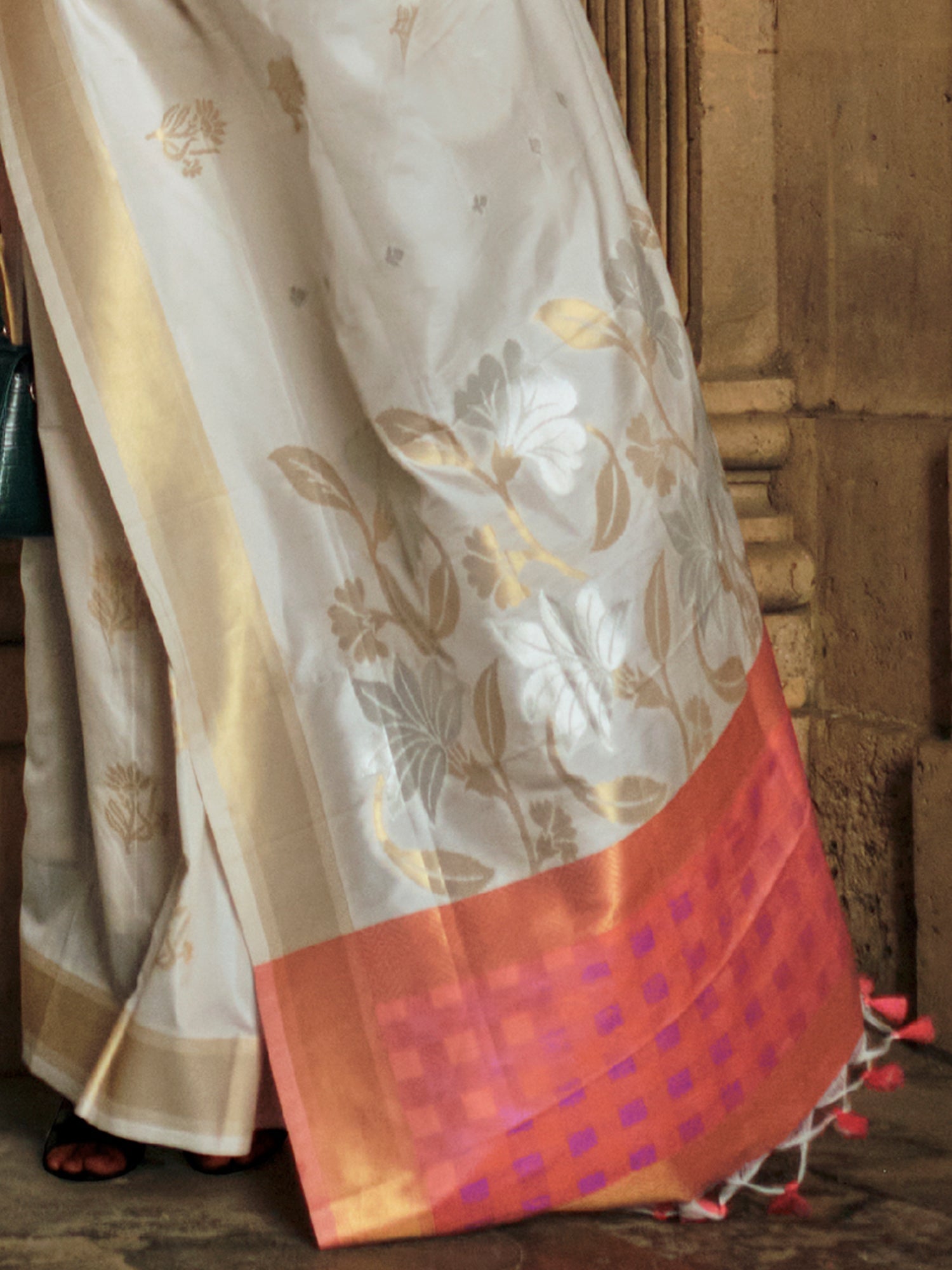 Off-White Soft Silk Banarasi Saree - Ressa