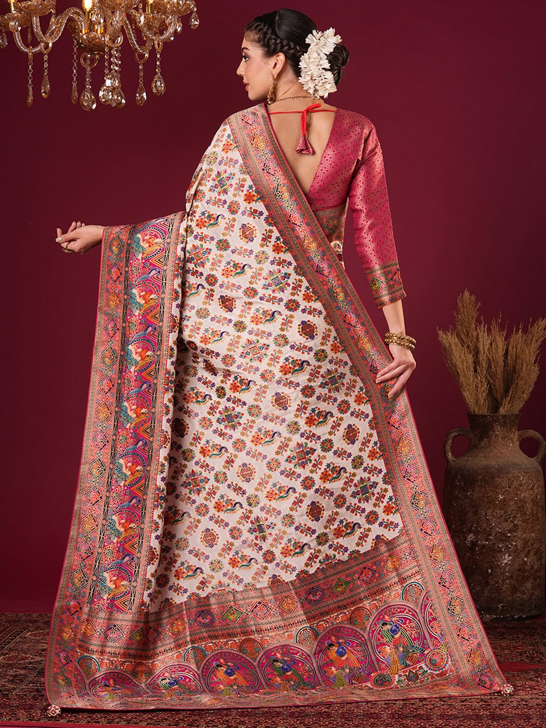 Off-White Viscose Rayon Woven Banarasi Pink Zari Border Blouse Saree - Ressa