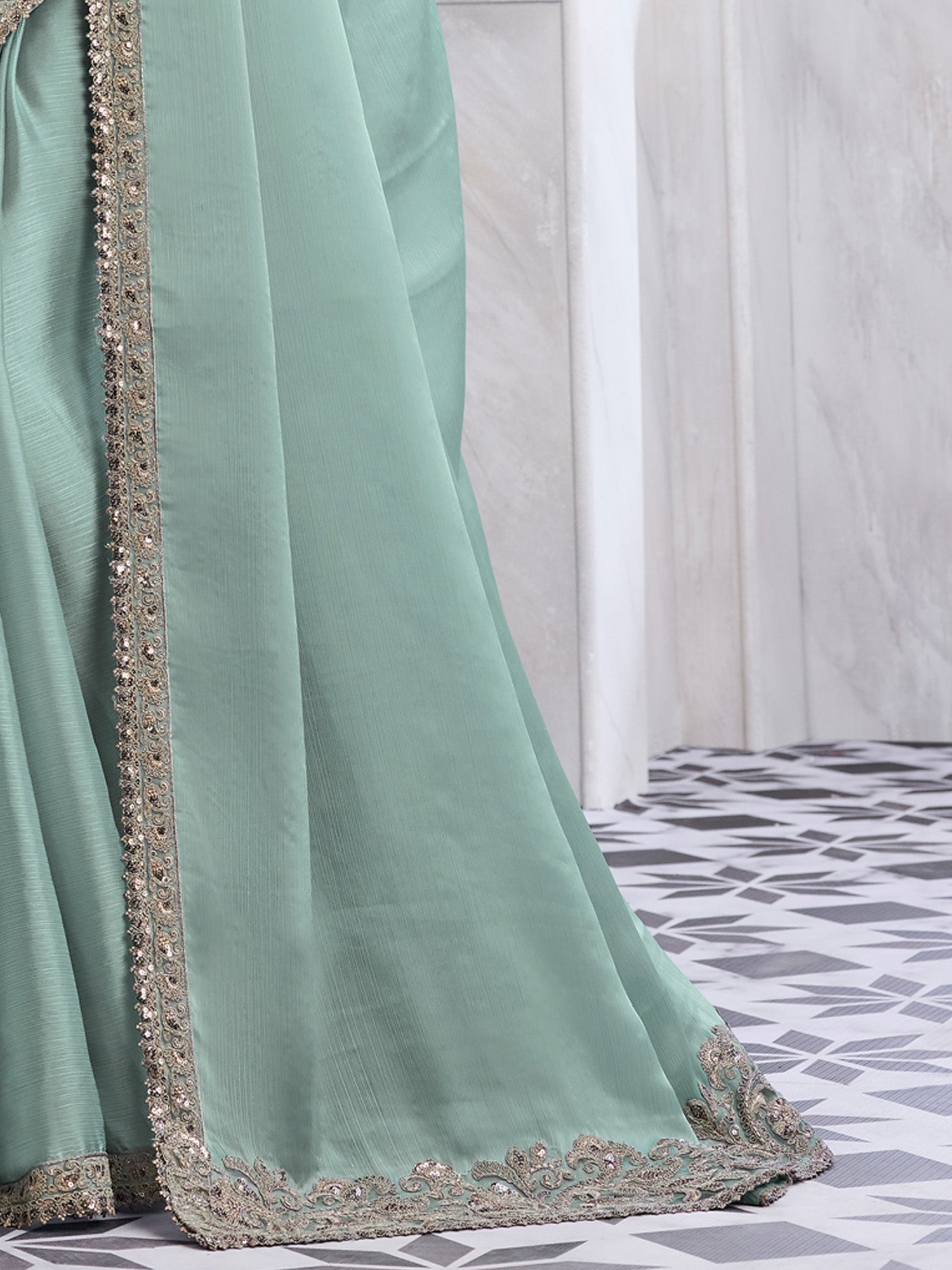 Pastel Green Silk Blend saree - Ressa
