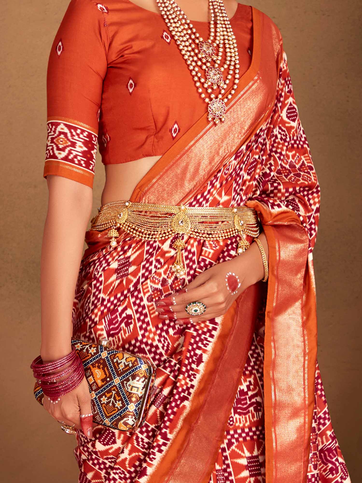 Patola Ikat Print Silk Blend Saree - Ressa