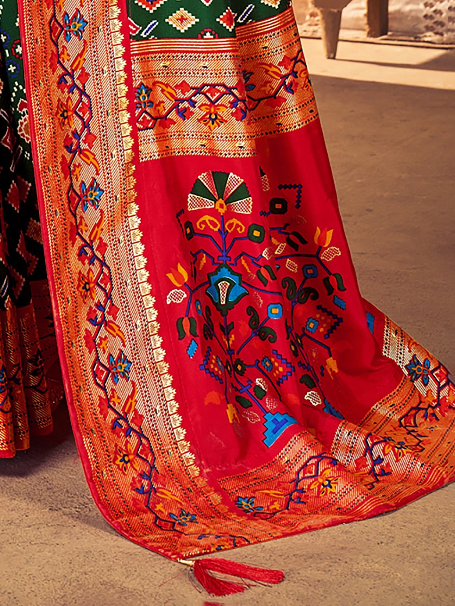 Patola Woven Design Gold Zari Border Heritage Motifs Saree - Ressa