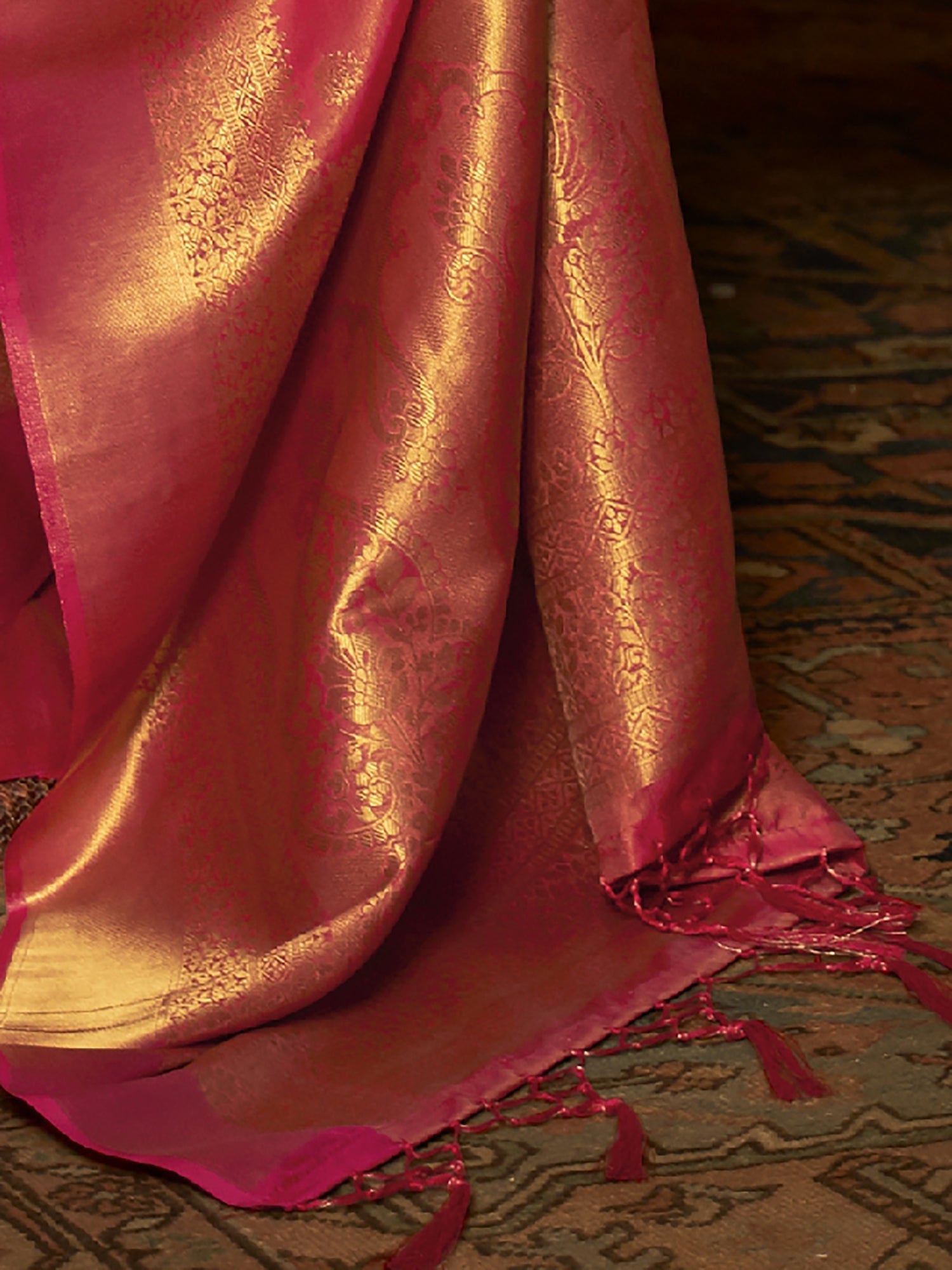 Peach Banarasi Silk Blend saree - Ressa