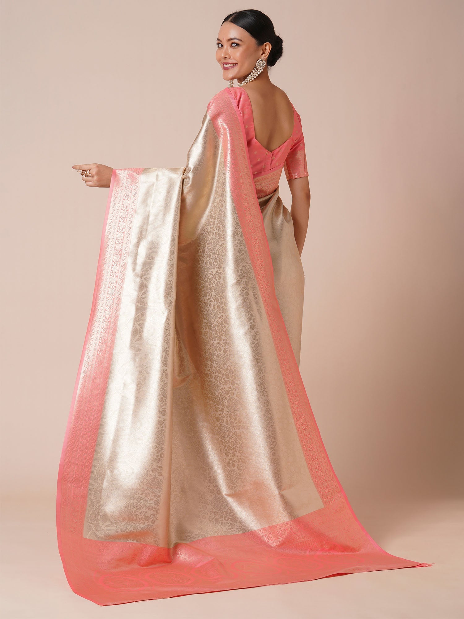 Peach Jari Silk Kanjivaram Saree - Ressa