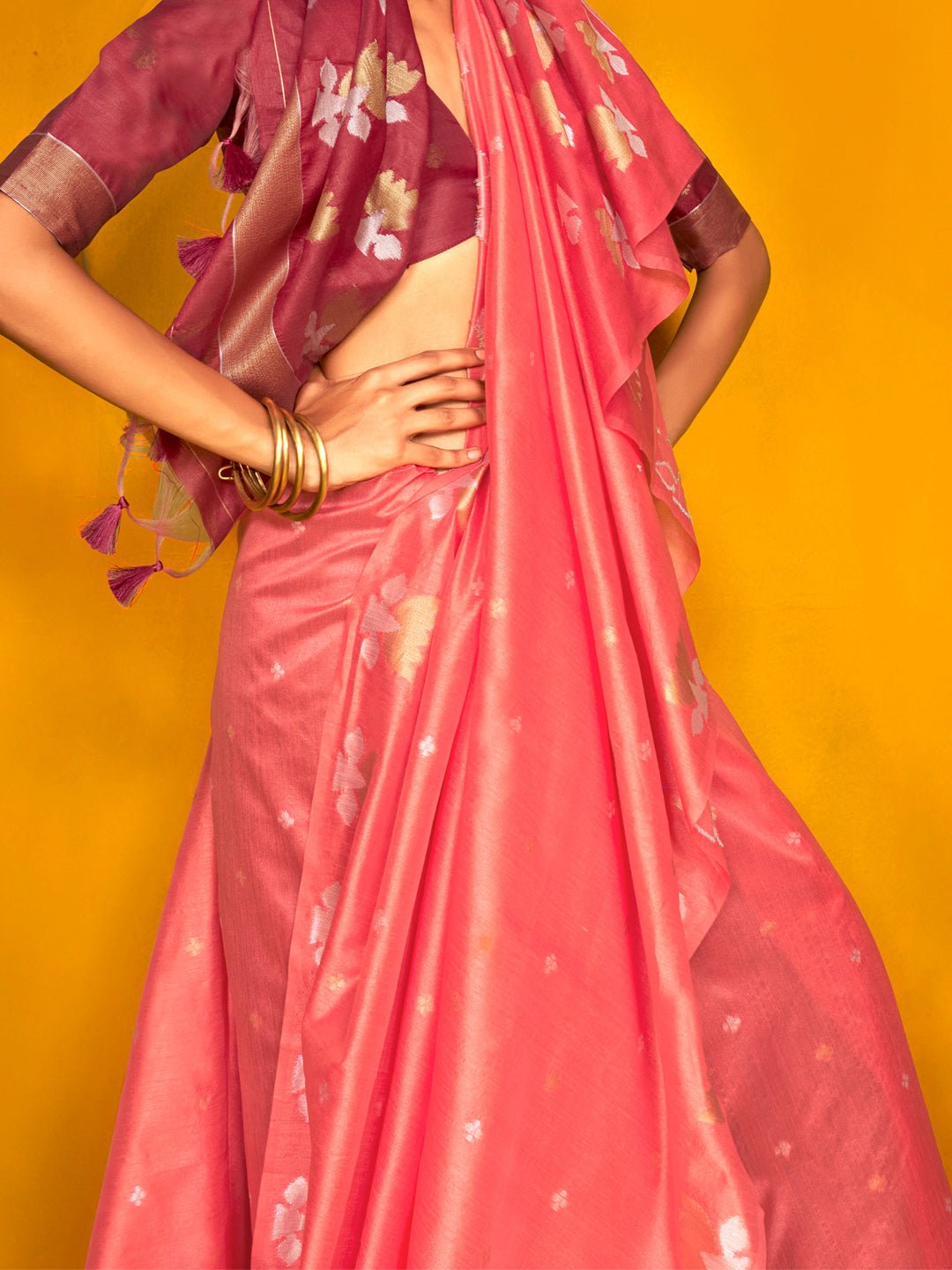 Peach Tussar Silk Blend Zari Woven Lotus Motifs Contrast Blouse Saree - Ressa
