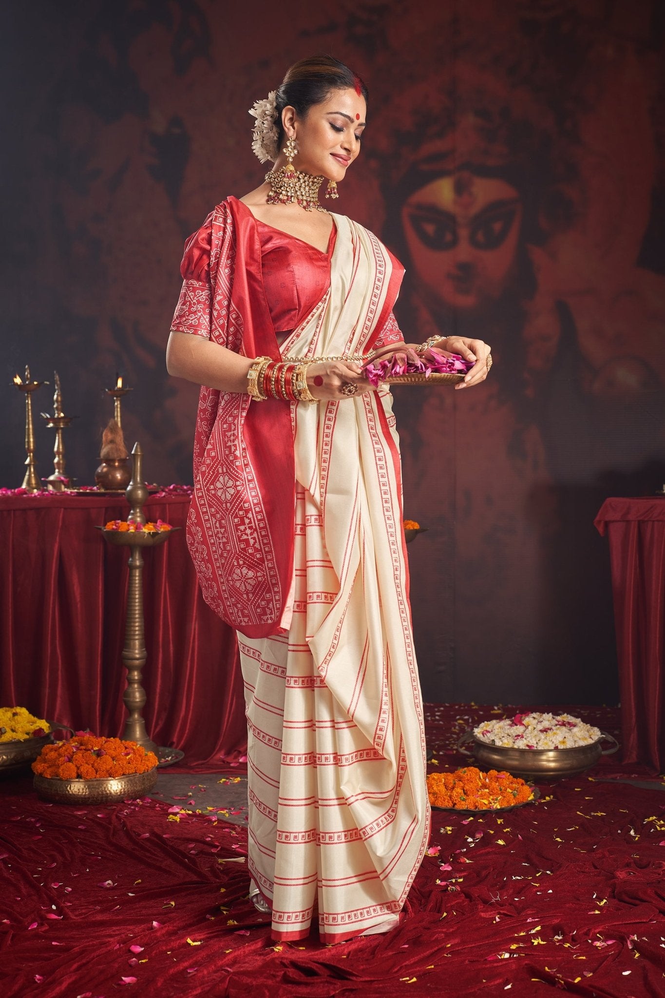 Peacock Motif Hand-Painted Saree - Ressa
