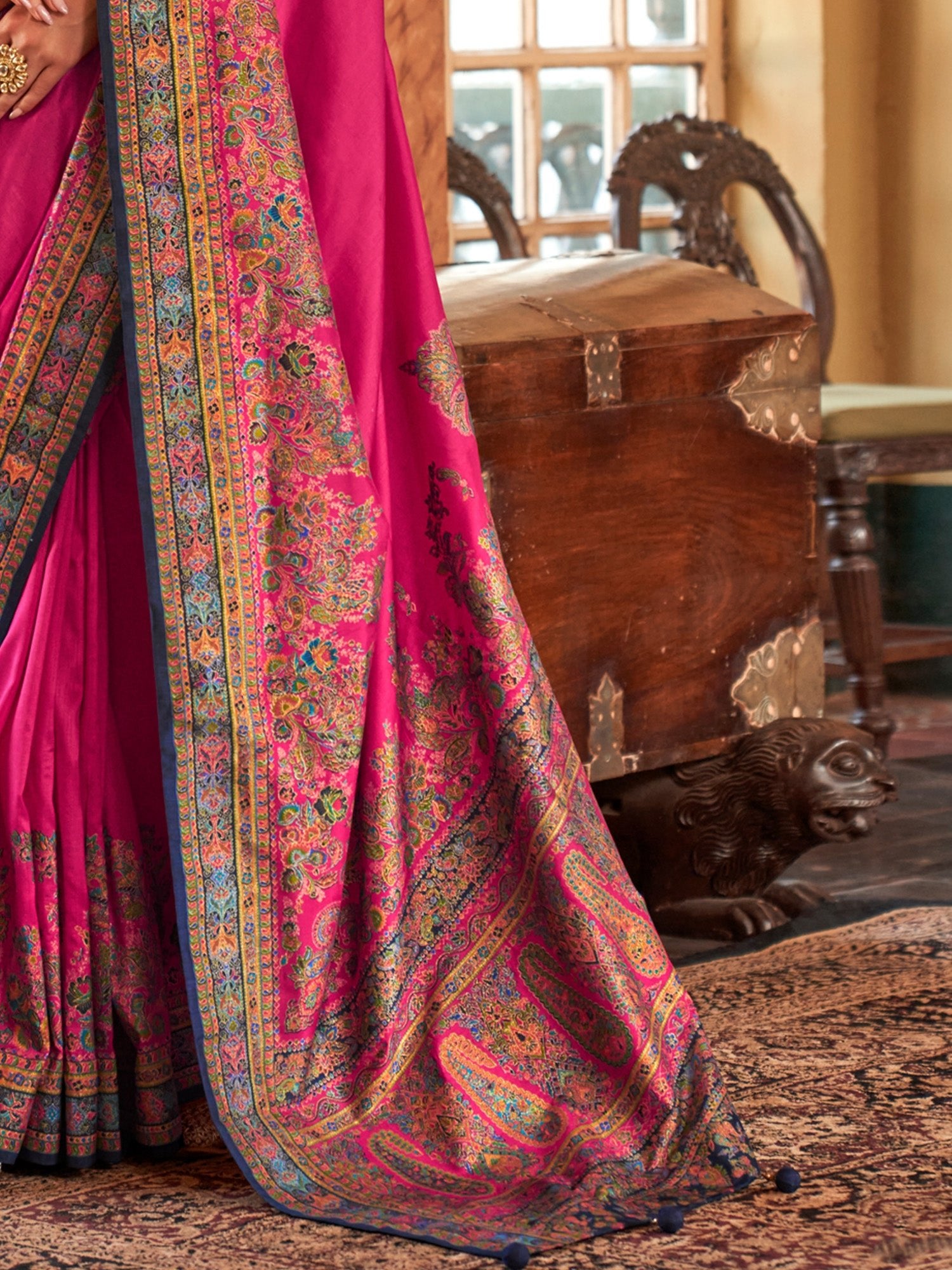 Pink & Navy Blue Silk Saree - Ressa