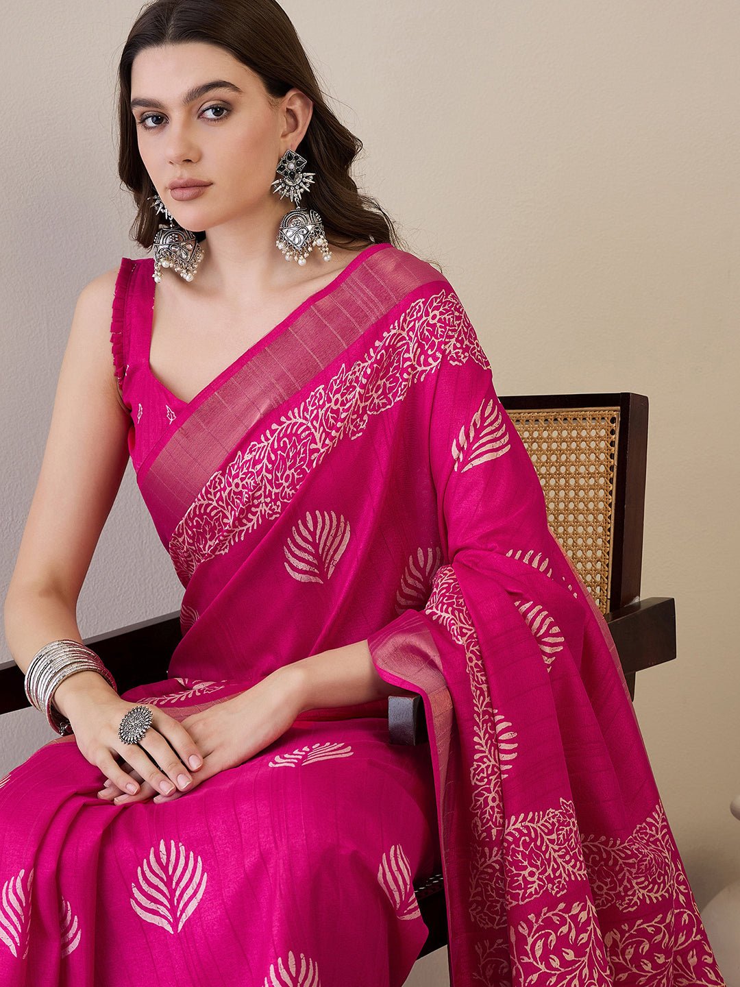 Pink Silk Blend Batik Printed Saree - Ressa