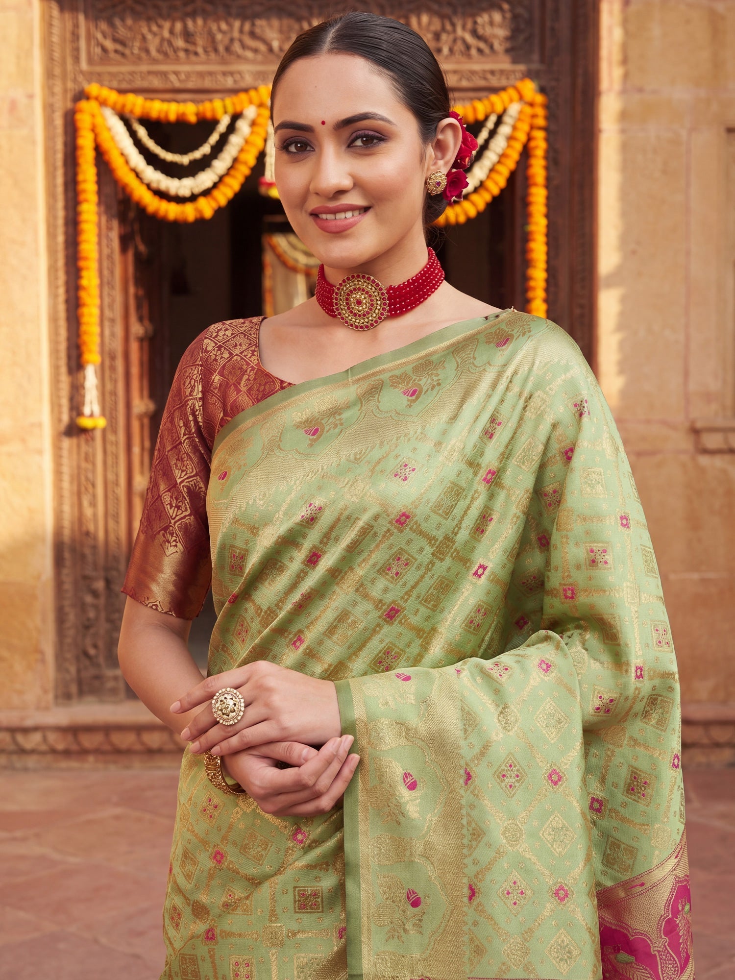 Pista Green Banarasi Silk Heritage Zari Weave Saree - Ressa