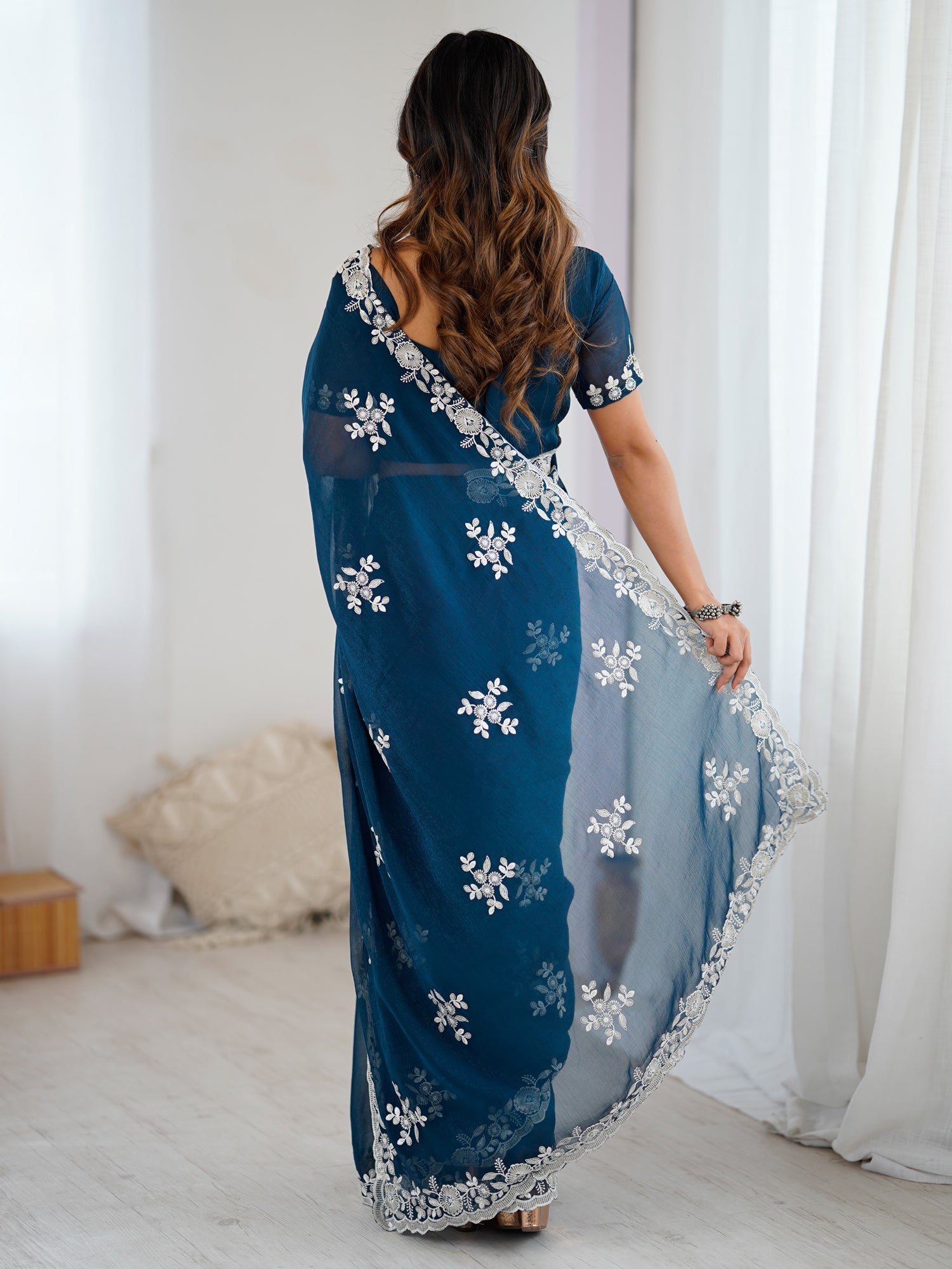 Polyester Embroidered Border Modern Aesthetic Saree - Ressa