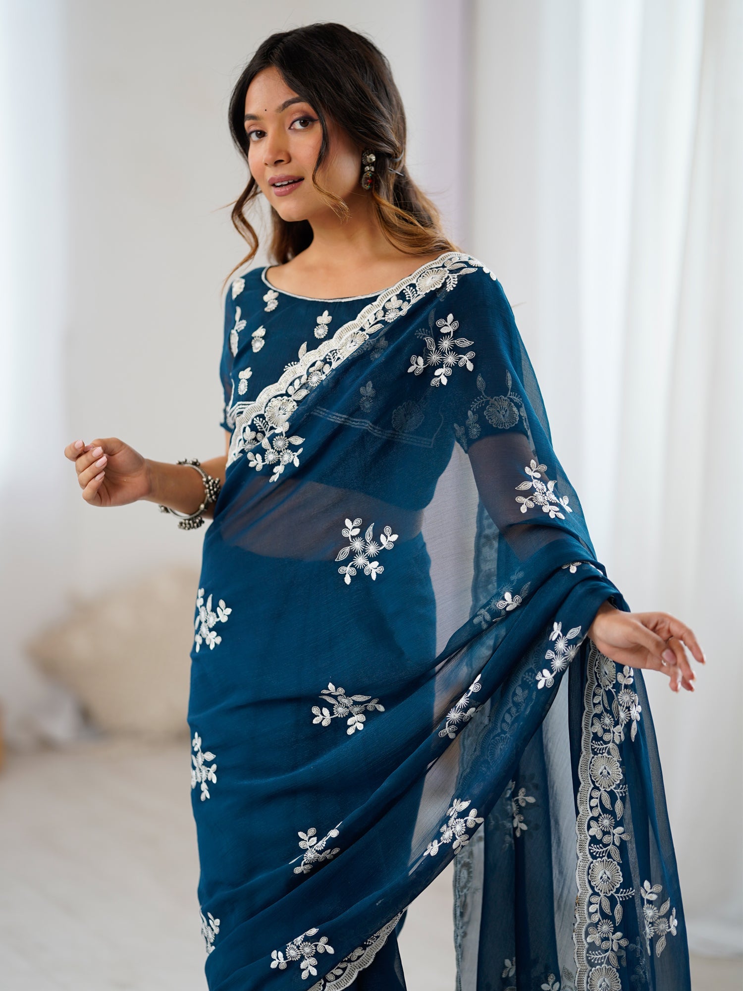 Polyester Embroidered Border Modern Aesthetic Saree - Ressa