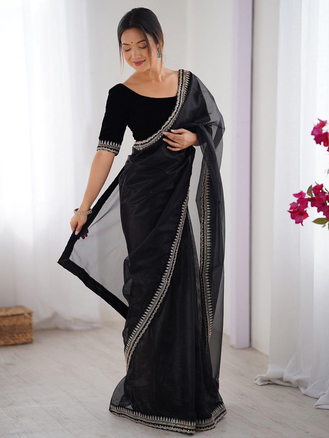 Polyester Embroidered Border Modern Aesthetic Saree - Ressa