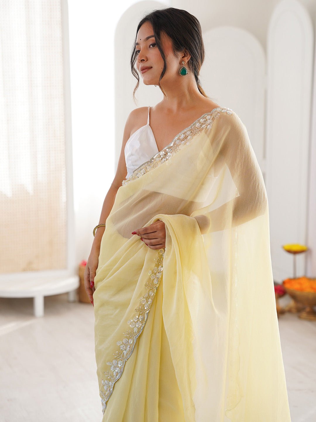 Polyester Embroidered Border Modern Aesthetic Saree - Ressa
