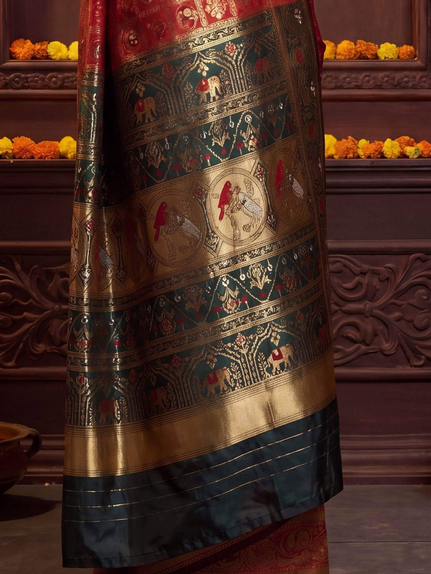 Purple Banarasi Silk Heritage Paisley Butti Weave Saree - Ressa