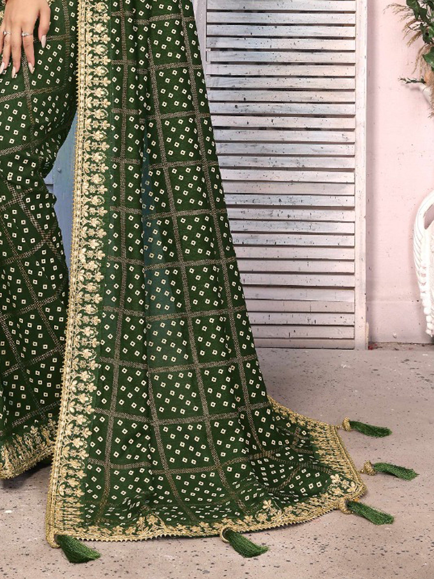 Rama Green Silk Bandhani Print Saree - Ressa
