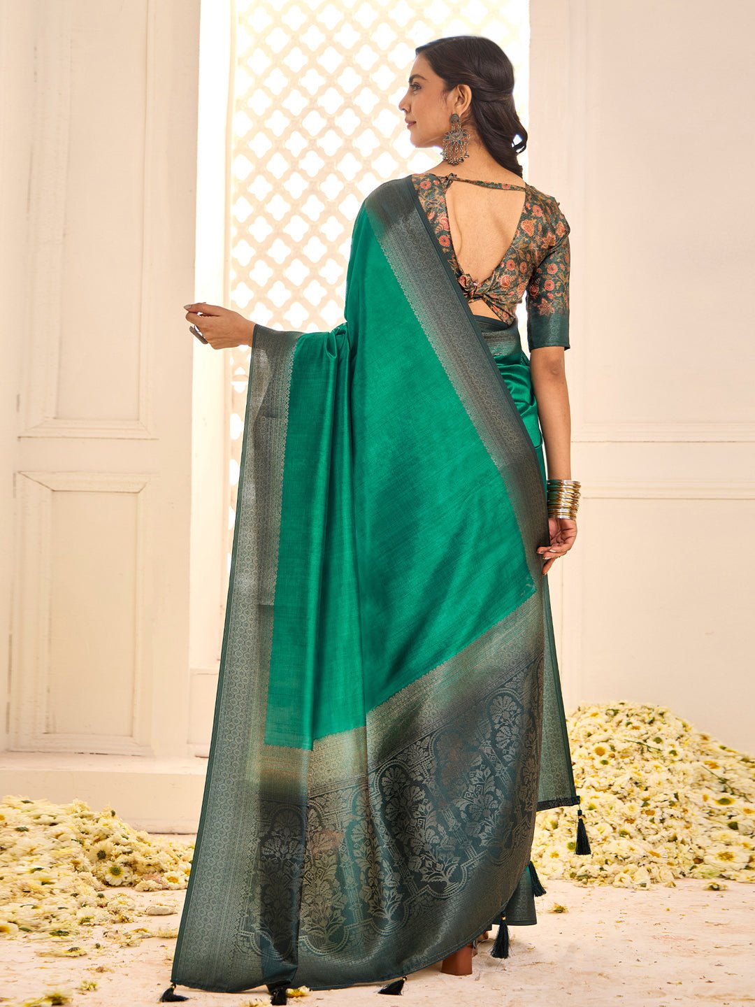 Rama Green Silk Blend Heritage Banarasi Style Saree - Ressa