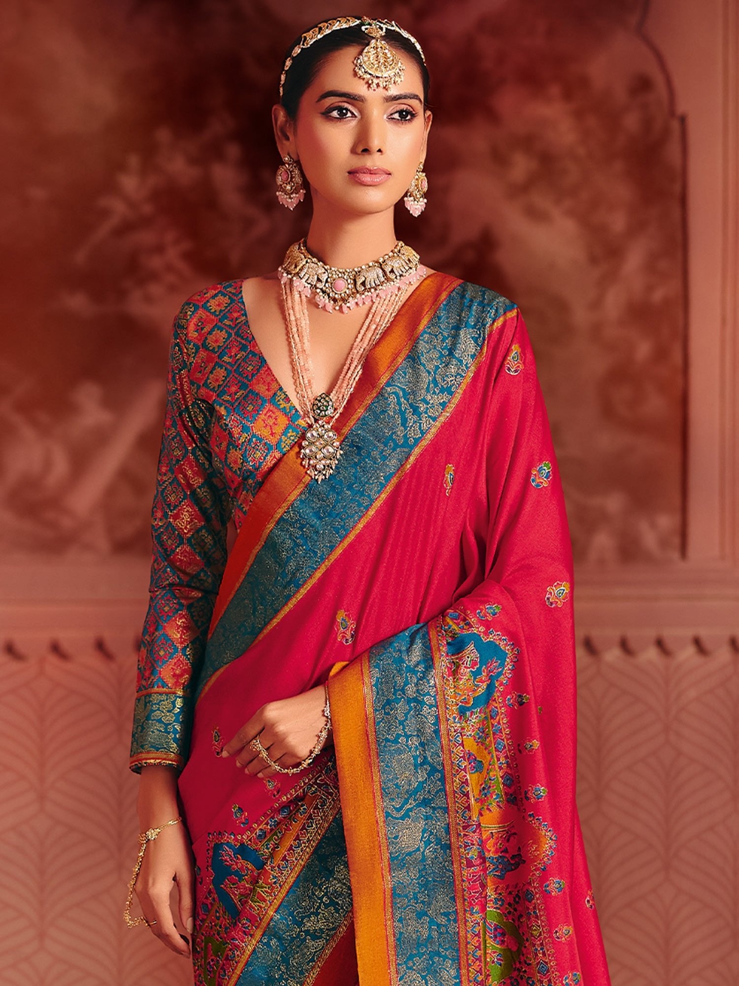 Rani Silk Saree with Meenakari Weave & Contrast Blouse - Ressa