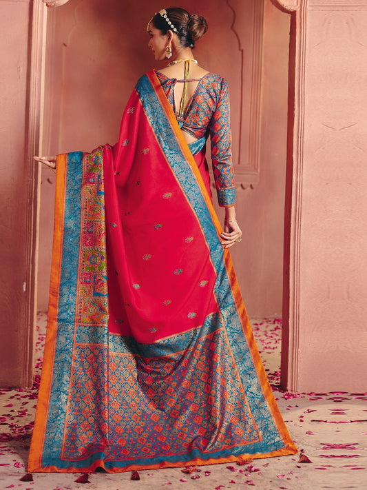 Rani Silk Saree with Meenakari Weave & Contrast Blouse - Ressa