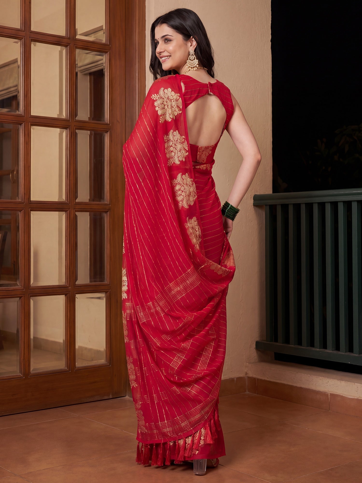 Red Banarasi Woven Silk Blend Gold Zari Leheriya &amp; Floral Motifs&nbsp; Saree - Ressa