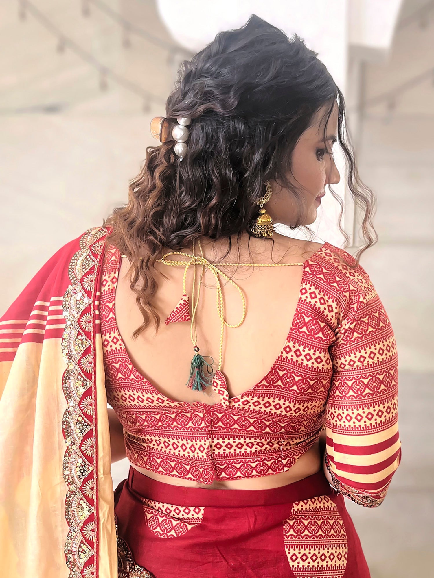 Red & Beige Cotton Silk Ethnic Print Kalamkari Inspired Pallu Embroidered Border Blouse Saree - Ressa