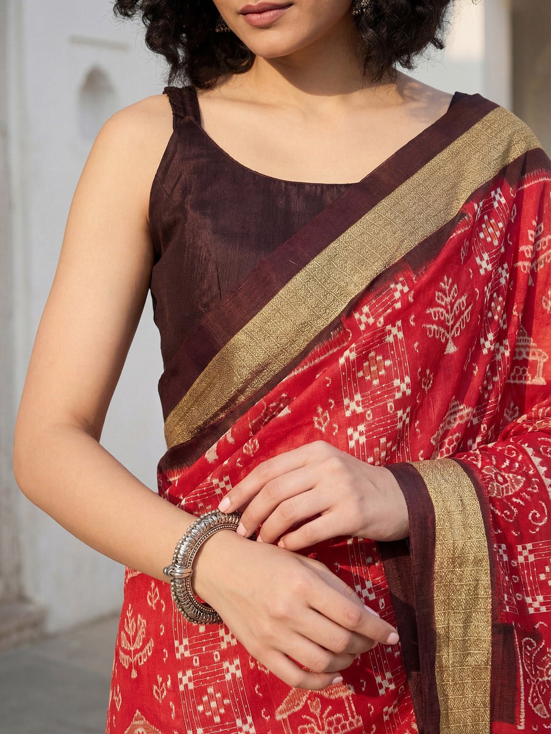 Red & Brown Bhagalpuri Warli Printed Saree - Ressa