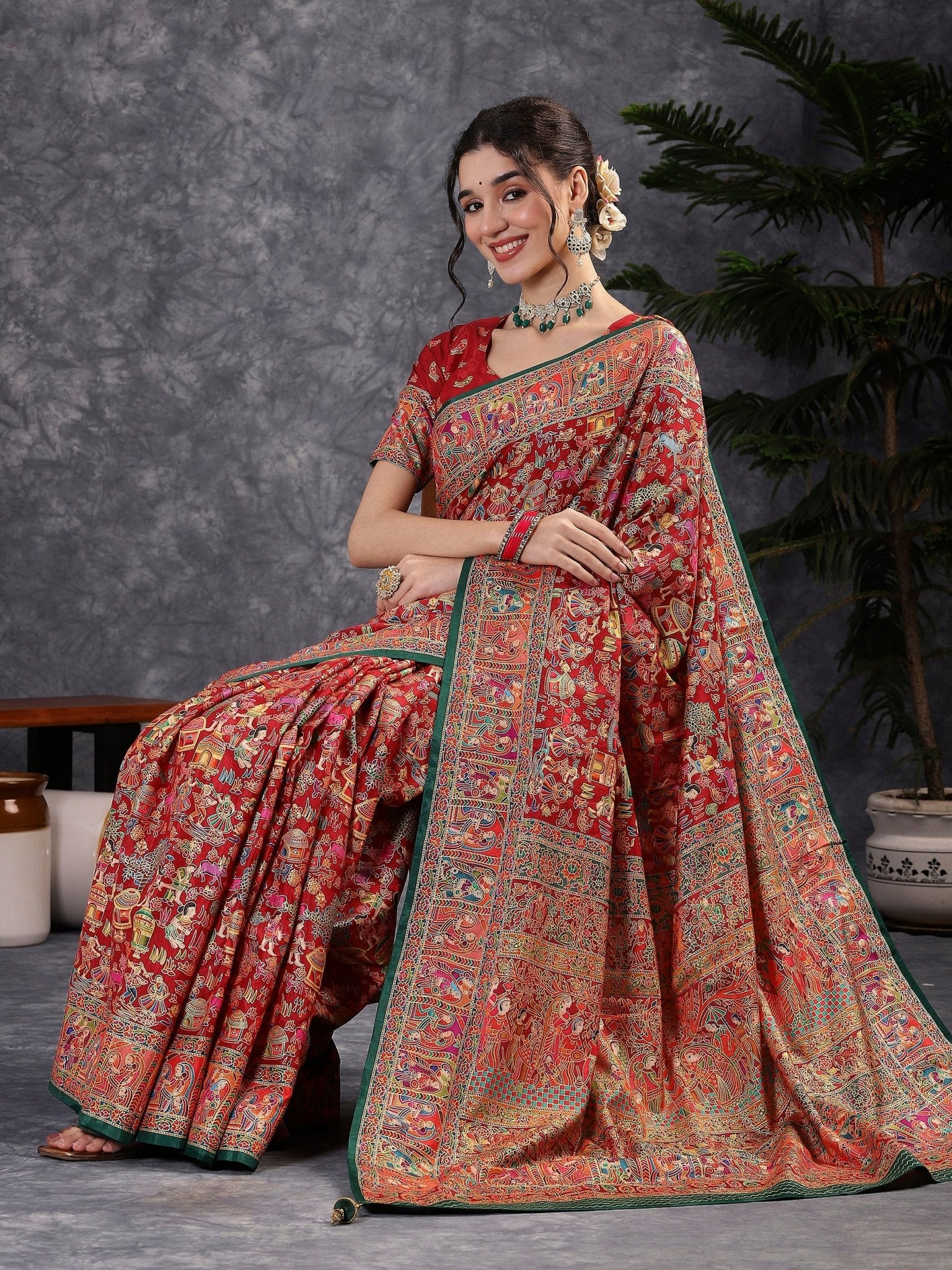 Red & Green Silk Blend Heritage Patola Style Saree - Ressa