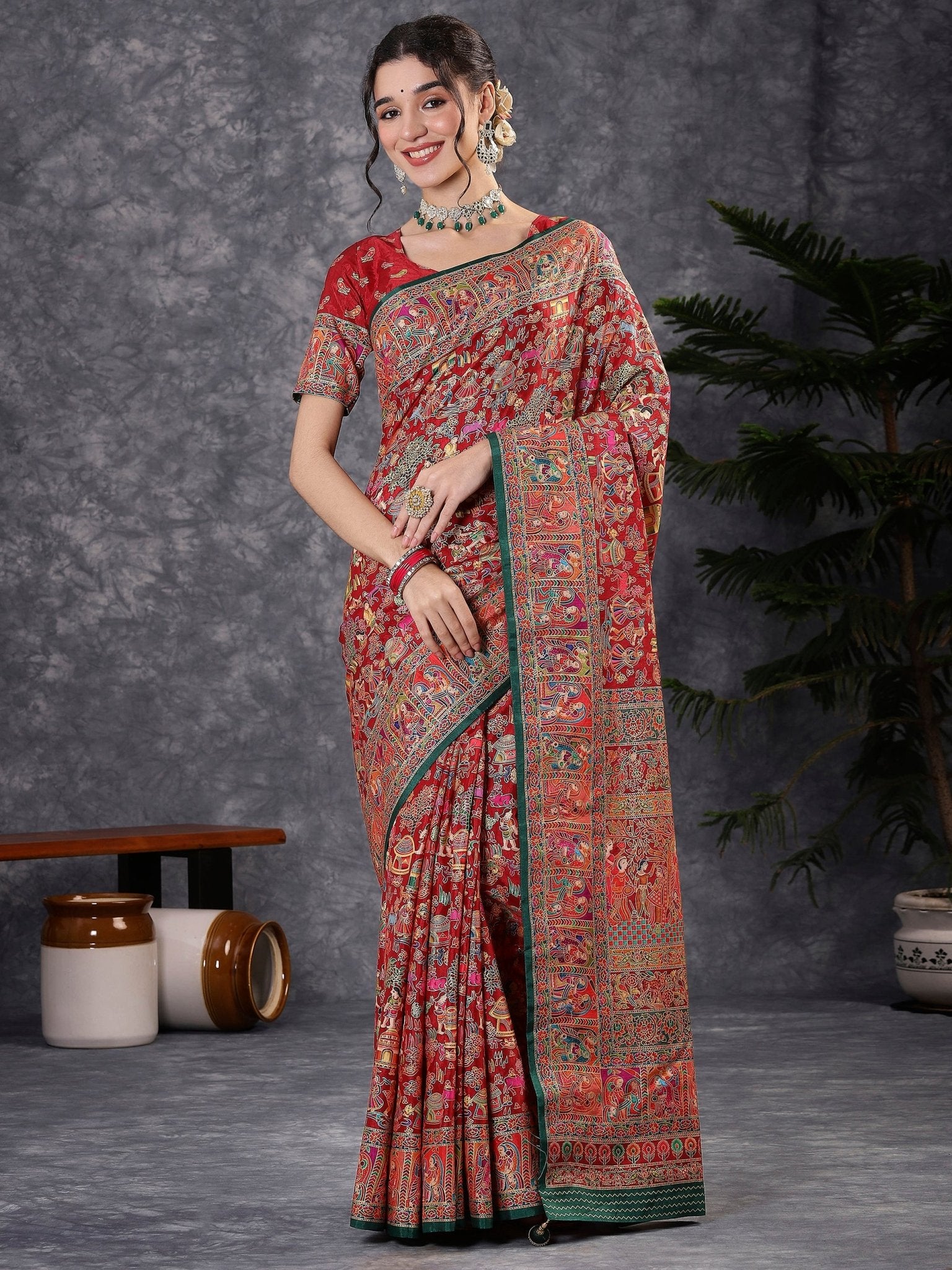Red & Green Silk Blend Heritage Patola Style Saree - Ressa
