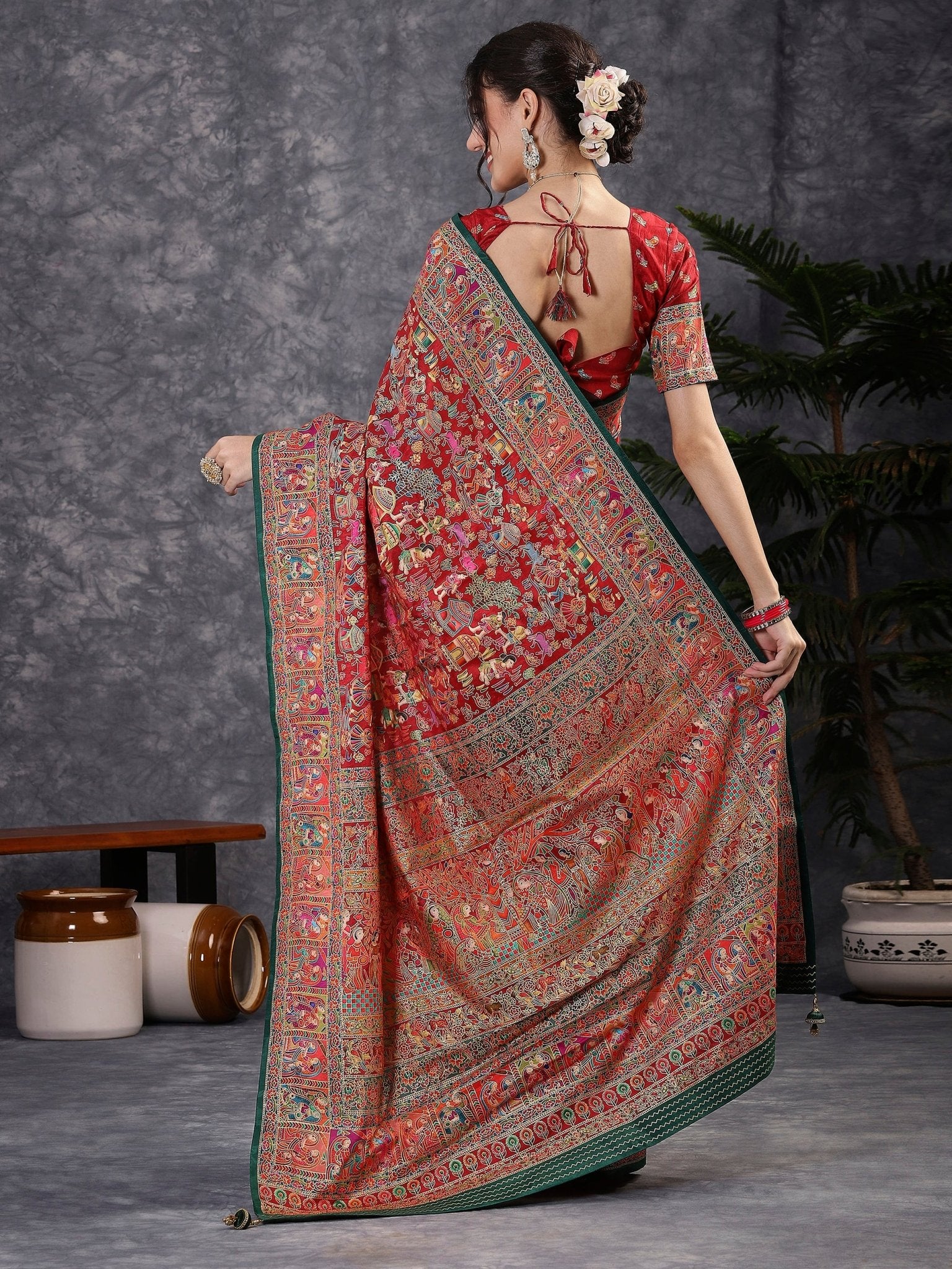 Red & Green Silk Blend Heritage Patola Style Saree - Ressa