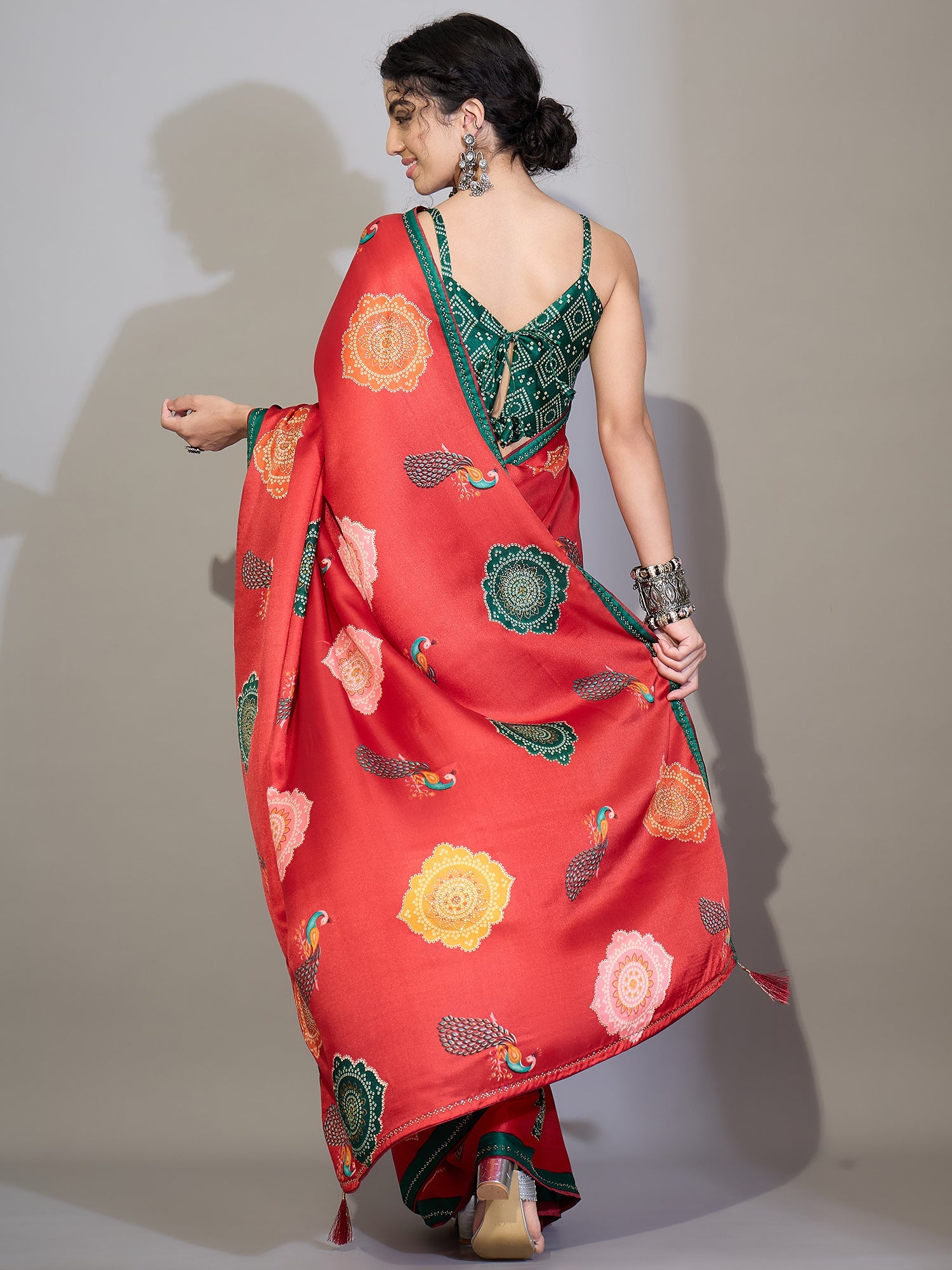 Red & Green Traditional Printed Saree - Ressa