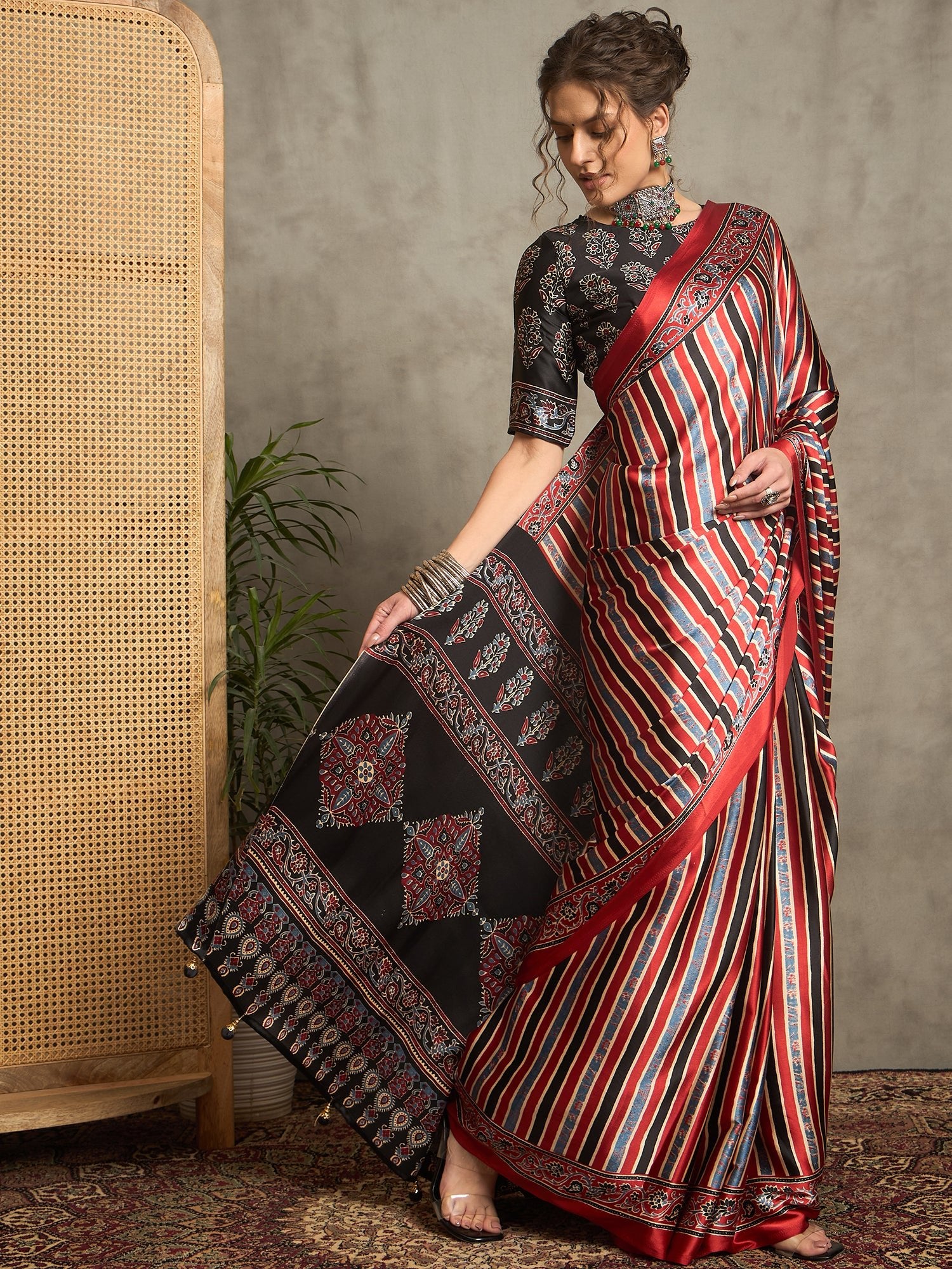 Red Satin Silk Geometric Saree - Ressa