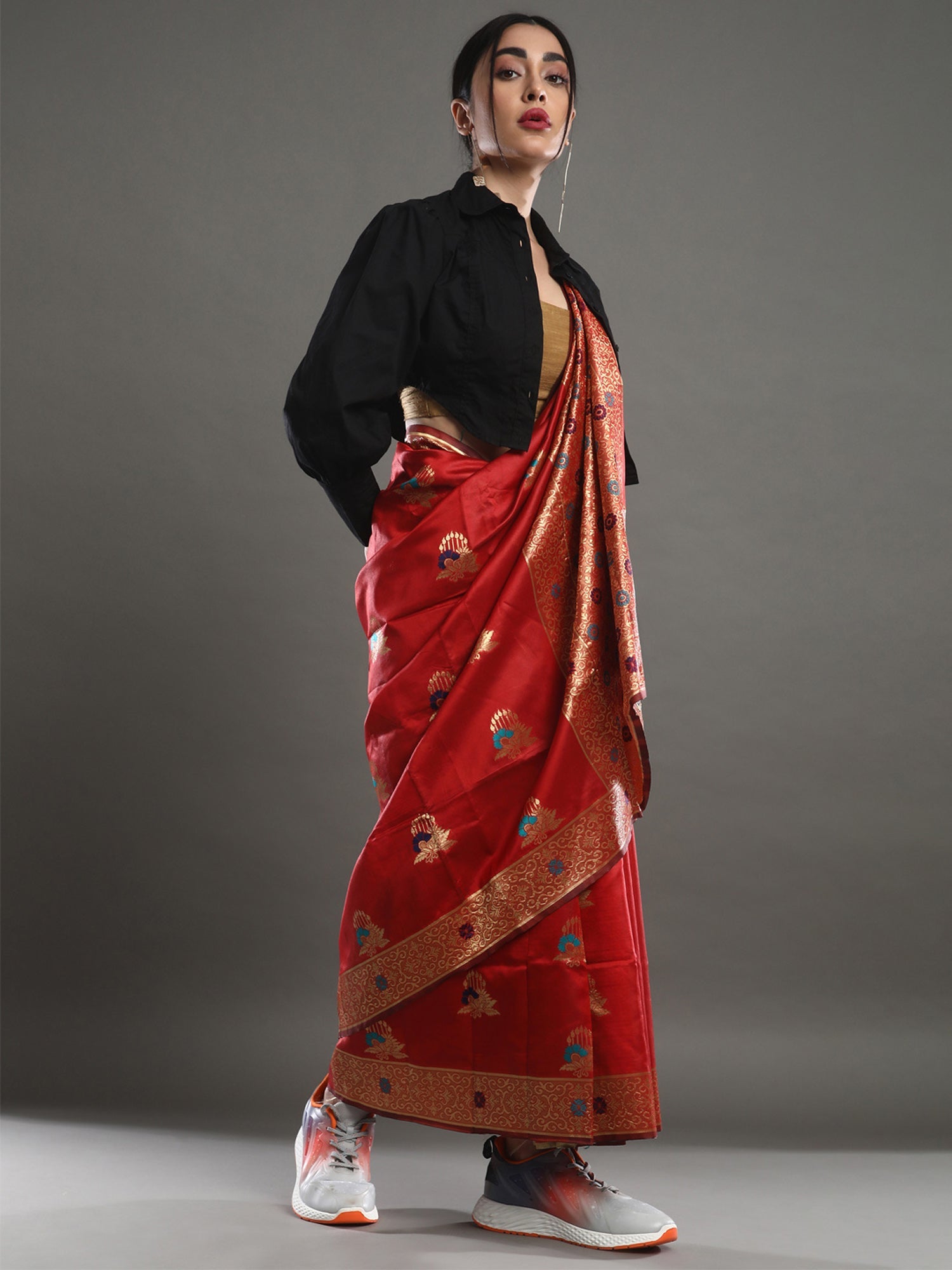 Red Silk Blend Bnarasi Silk Saree - Ressa