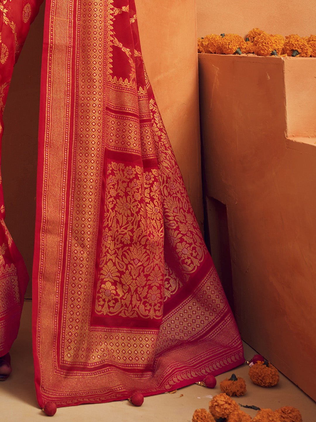 Red Silk Blend Heritage Banarasi Style Saree - Ressa