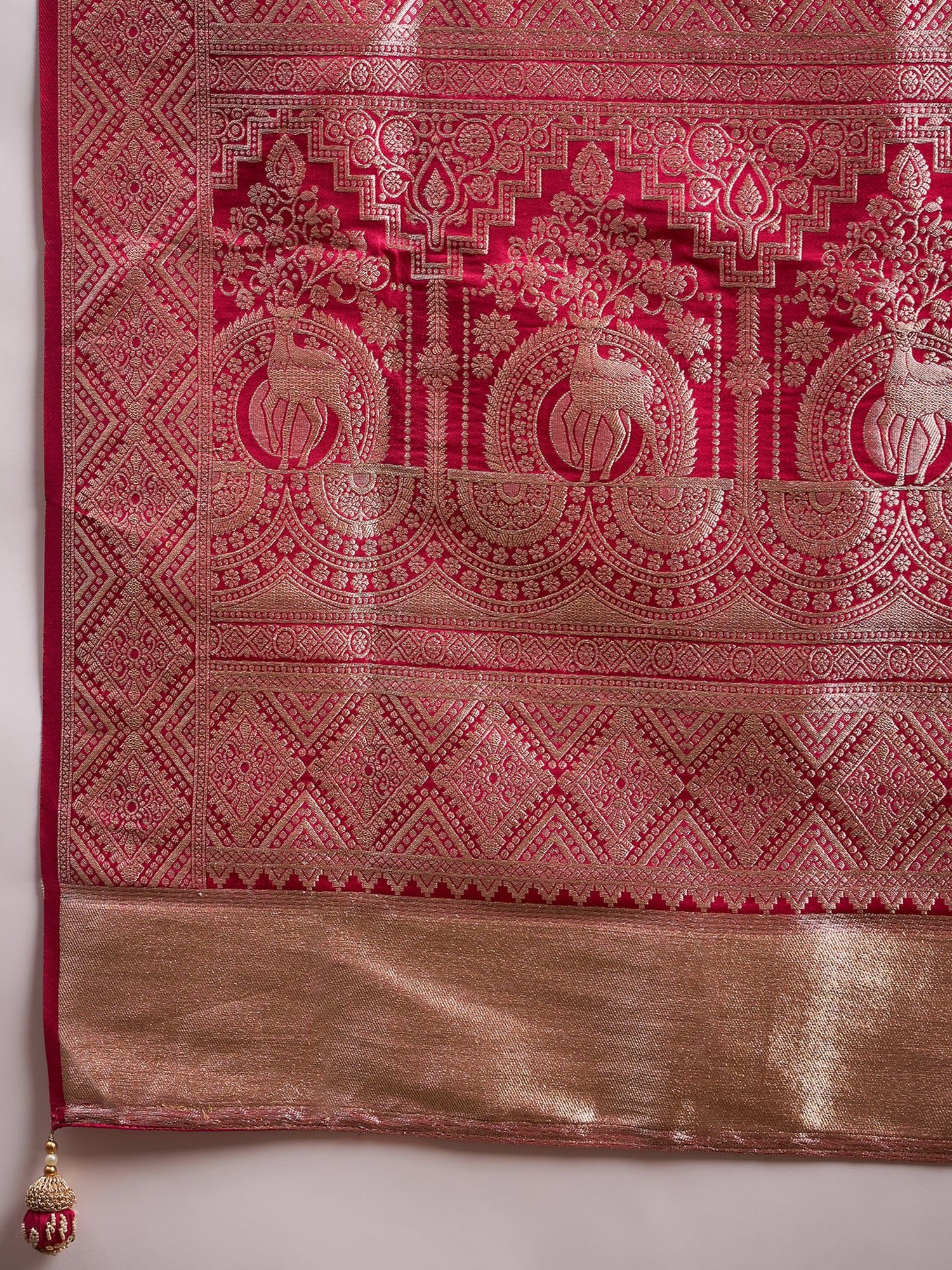Red Silk Blend Heritage Banarasi Style Zari Woven saree - Ressa