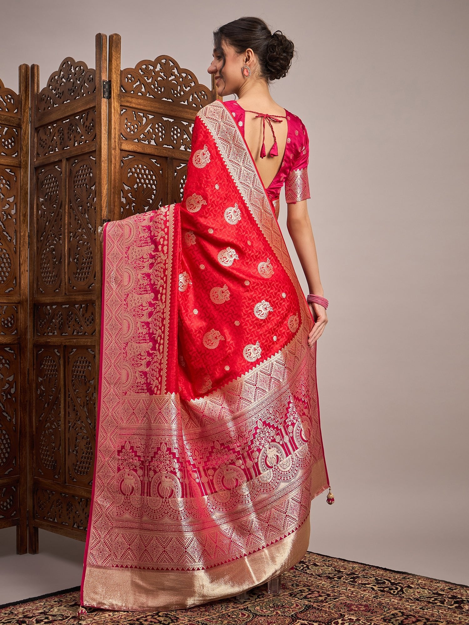 Red Silk Blend Heritage Banarasi Style Zari Woven saree - Ressa